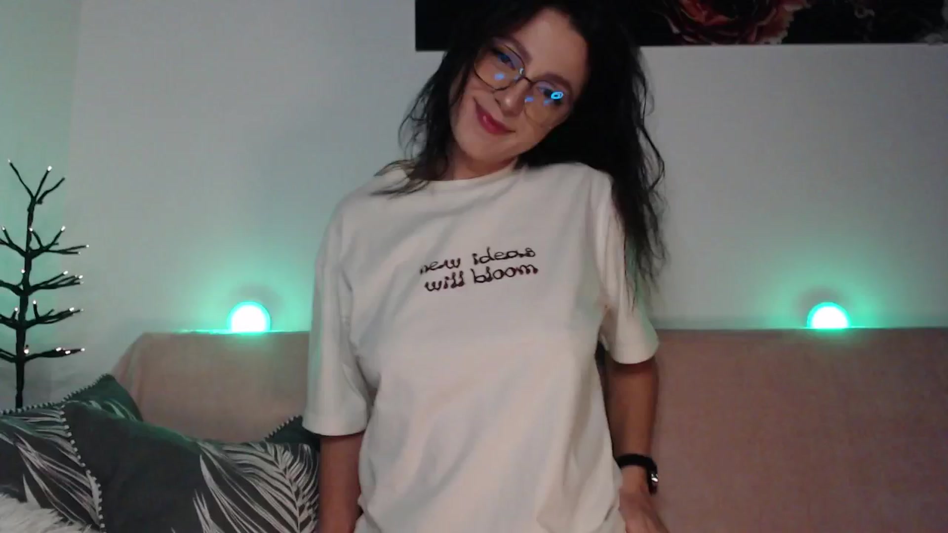 Gallery image thumbnail from IamNOTbaby's myfreecams stream on, 08/06/2024, 22:08 image 6 of 20