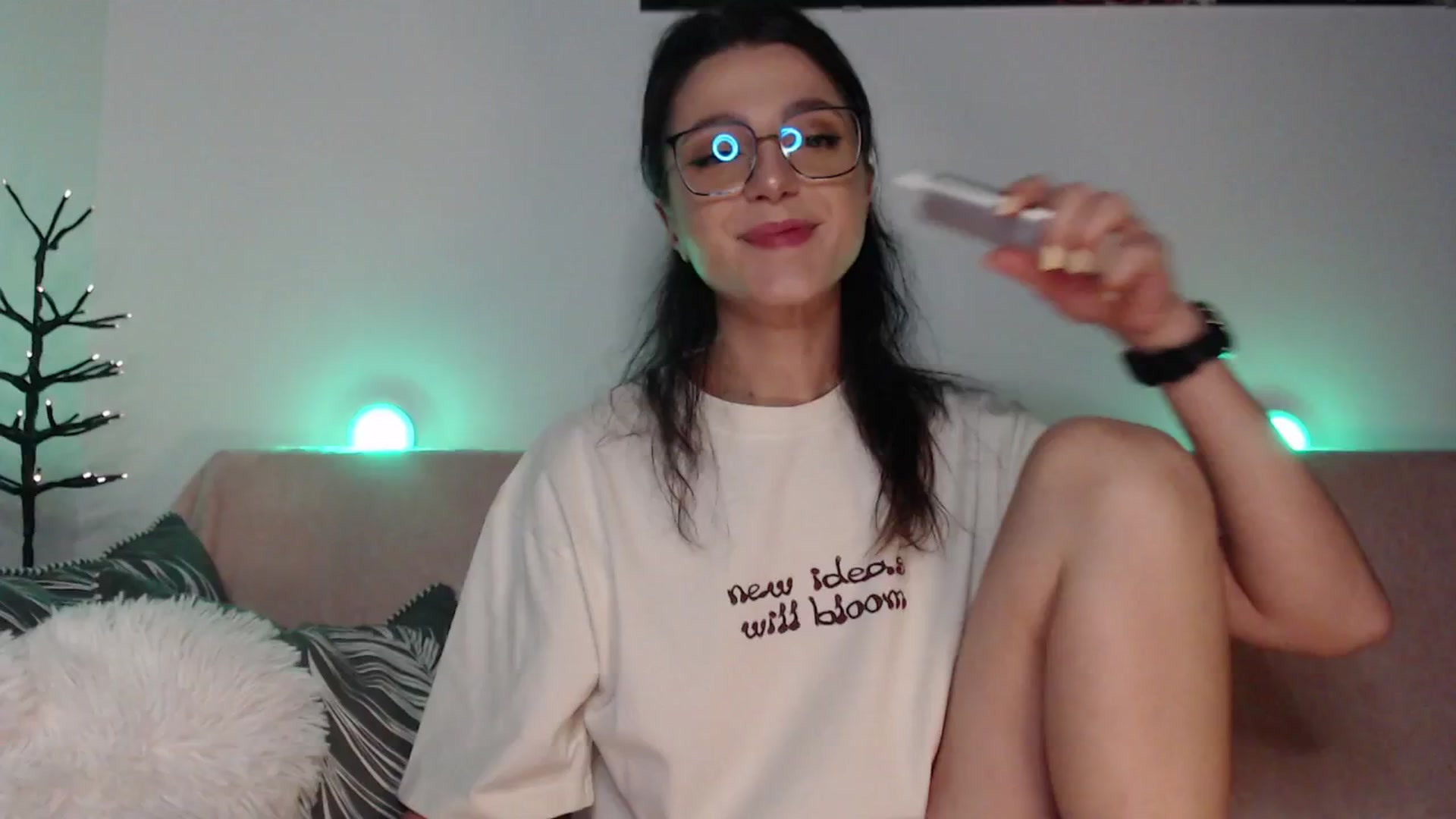 Gallery image thumbnail from IamNOTbaby's myfreecams stream on, 08/06/2024, 22:08 image 4 of 20