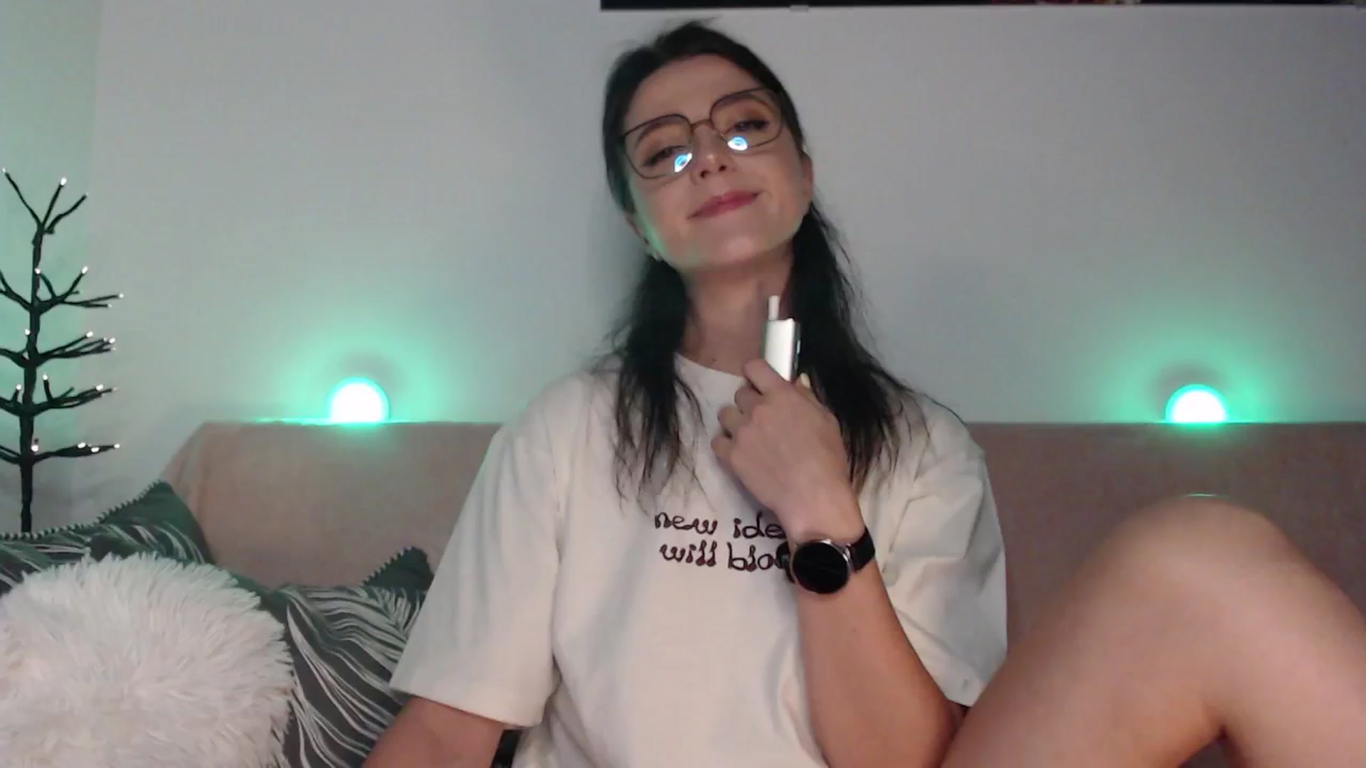 Gallery image thumbnail from IamNOTbaby's myfreecams stream on, 08/06/2024, 22:08 image 3 of 20