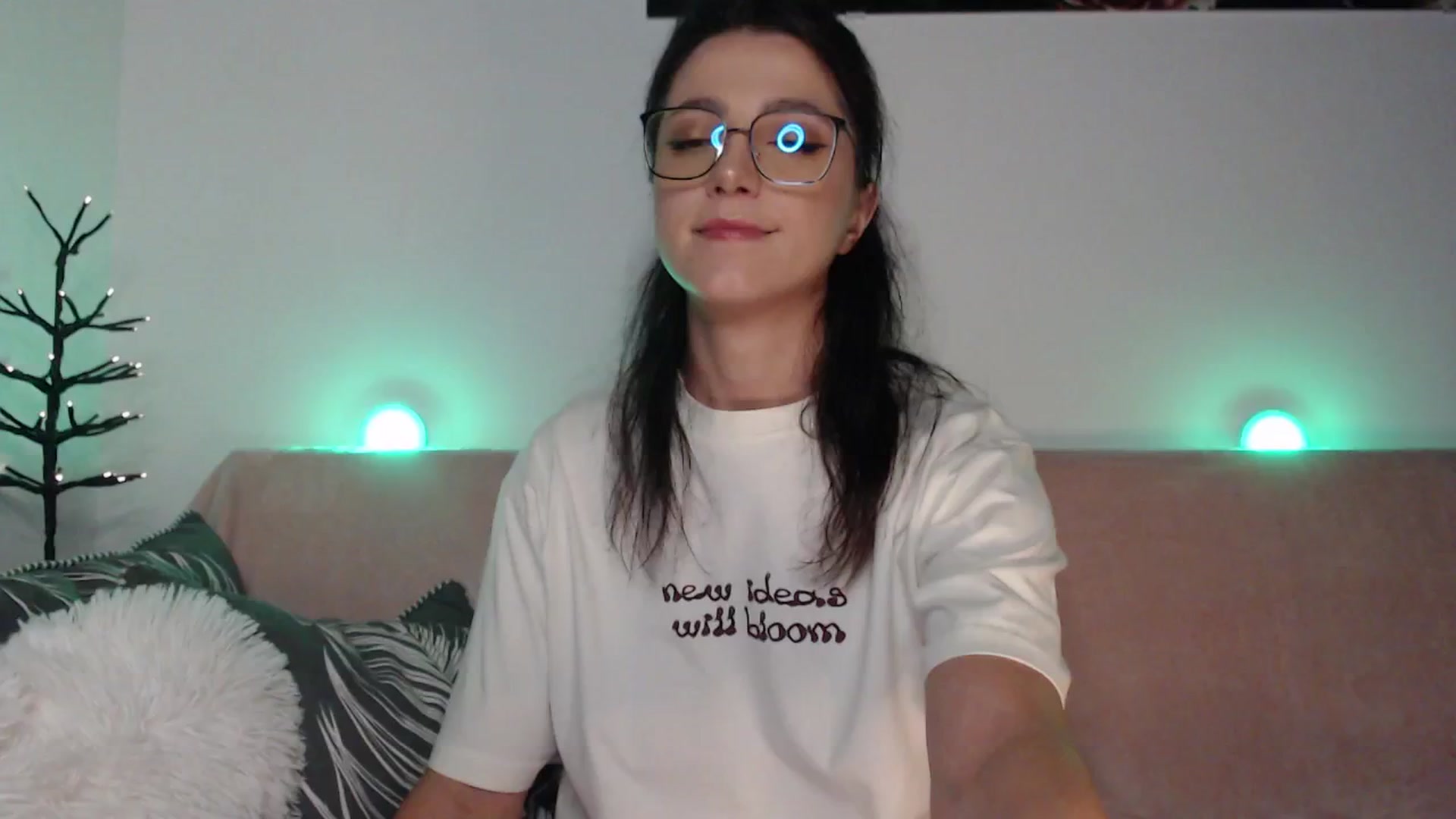 Gallery image thumbnail from IamNOTbaby's myfreecams stream on, 08/06/2024, 22:08 image 1 of 20