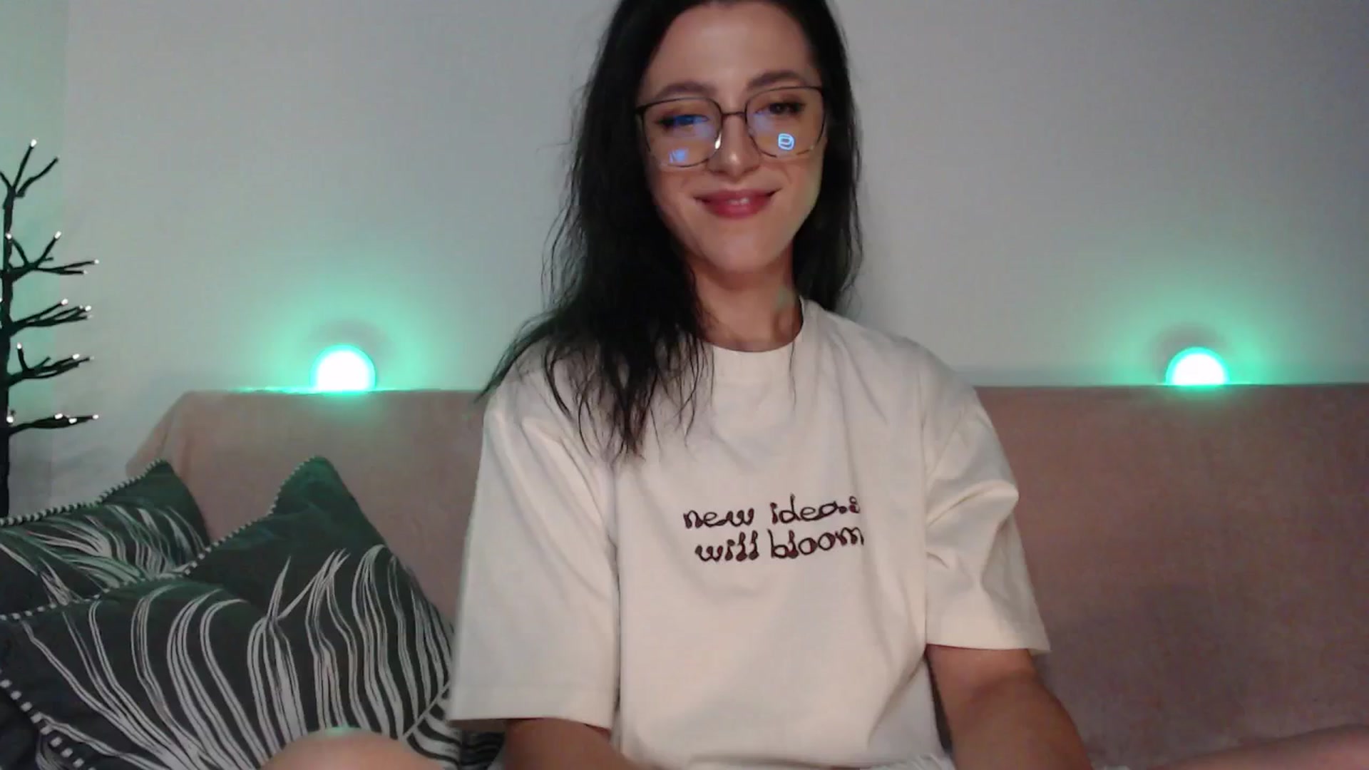 Gallery image thumbnail from IamNOTbaby's myfreecams stream on, 08/07/2024, 24:26 image 4 of 20