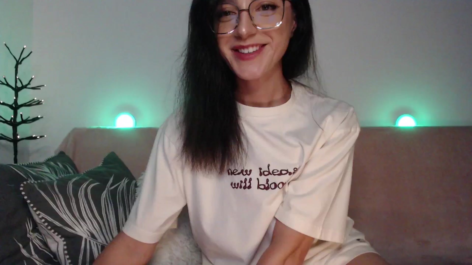 Gallery image thumbnail from IamNOTbaby's myfreecams stream on, 08/07/2024, 24:26 image 14 of 20