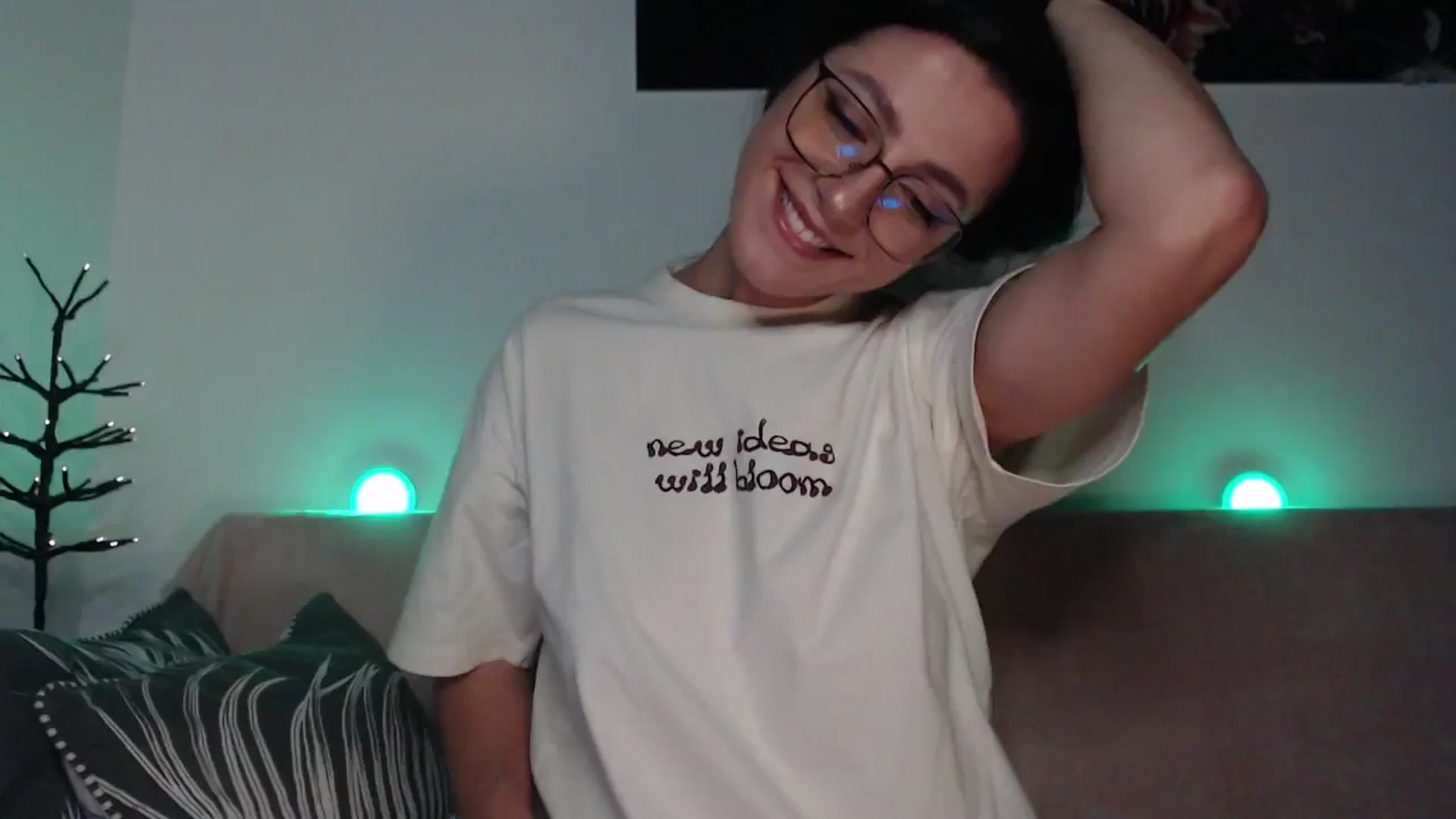 Gallery image thumbnail from IamNOTbaby's myfreecams stream on, 08/07/2024, 24:26 image 16 of 20