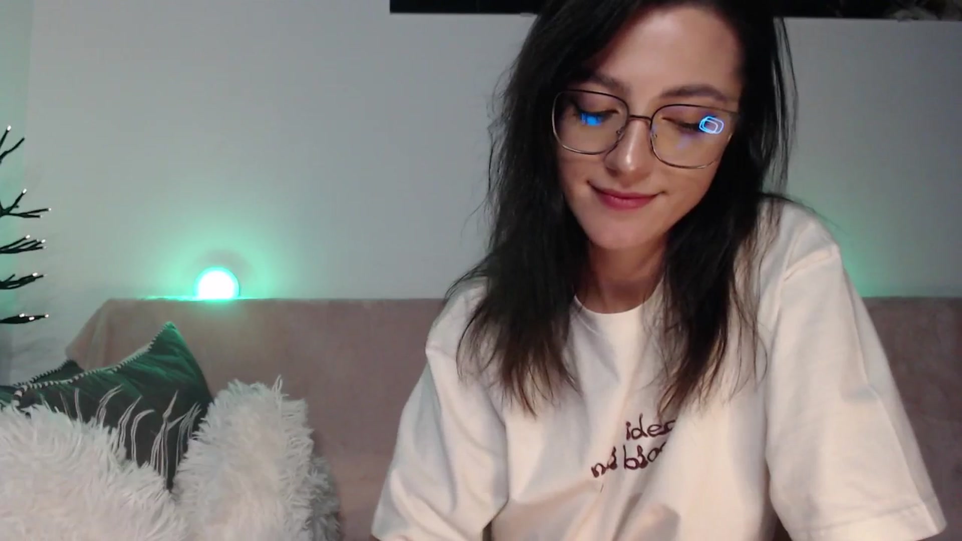 Gallery image thumbnail from IamNOTbaby's myfreecams stream on, 08/07/2024, 02:00 image 8 of 20