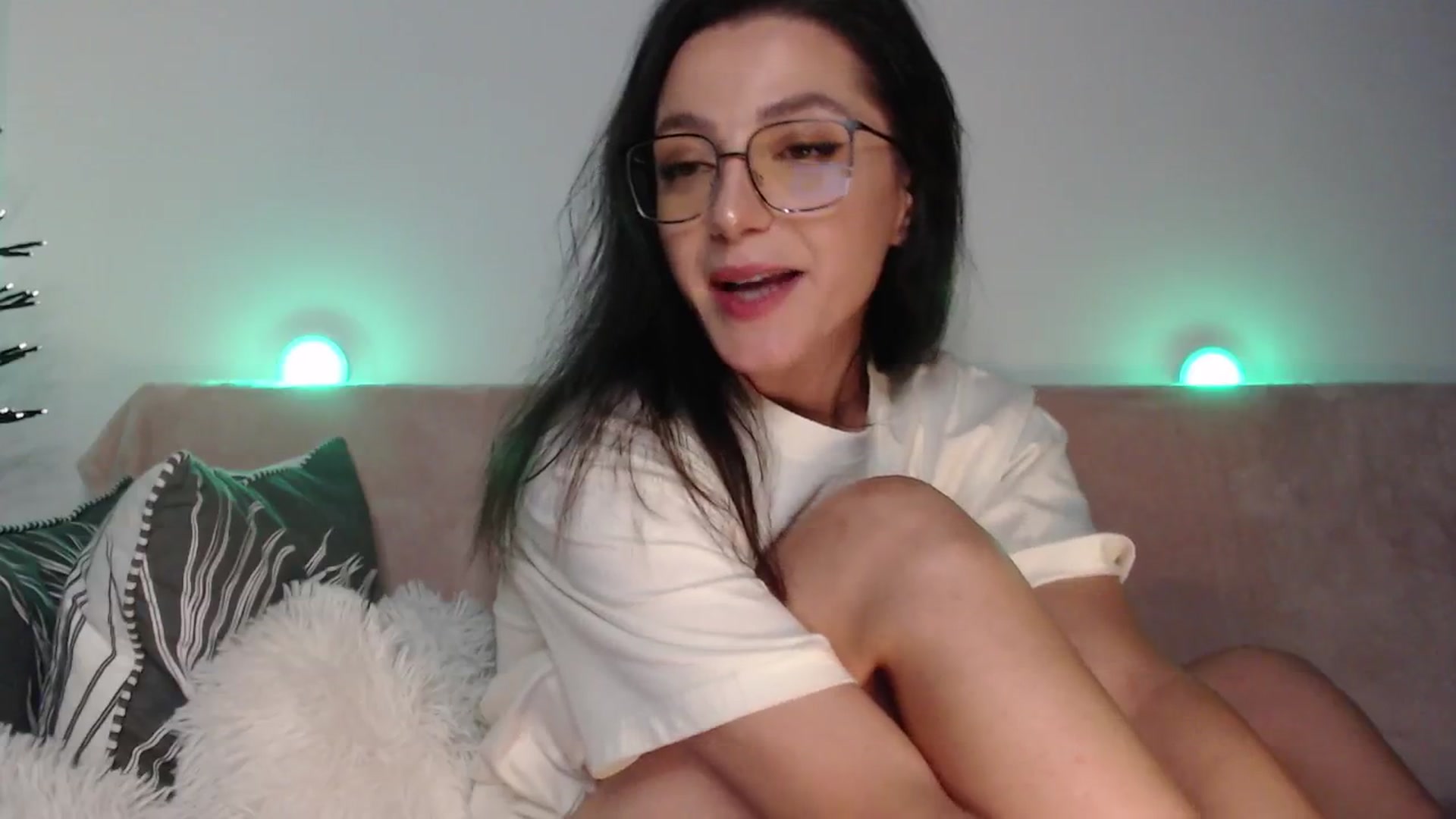 Gallery image thumbnail from IamNOTbaby's myfreecams stream on, 08/07/2024, 02:00 image 17 of 20