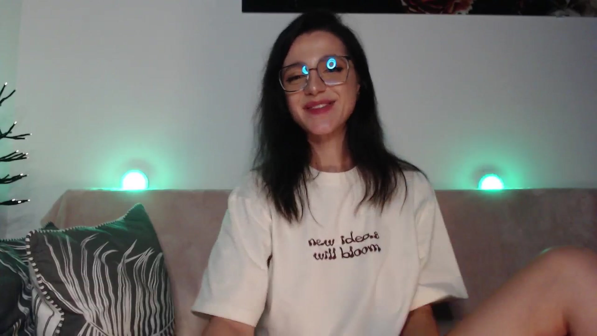 Gallery image thumbnail from IamNOTbaby's myfreecams stream on, 08/07/2024, 02:00 image 14 of 20