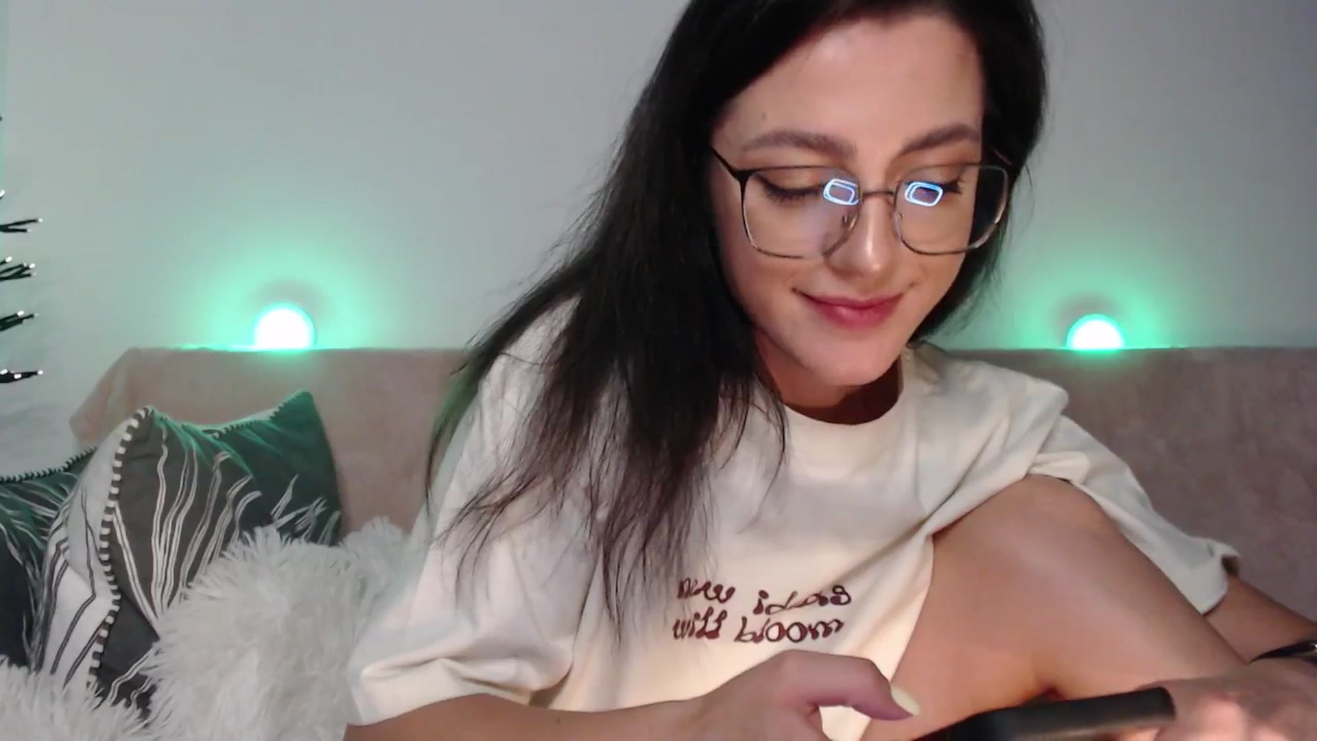 Gallery image thumbnail from IamNOTbaby's myfreecams stream on, 08/07/2024, 02:00 image 19 of 20