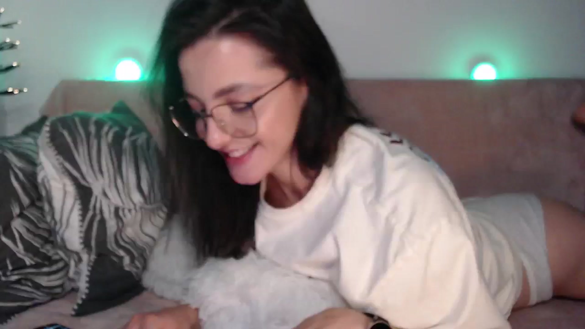 Gallery image thumbnail from IamNOTbaby's myfreecams stream on, 08/07/2024, 02:00 image 1 of 20