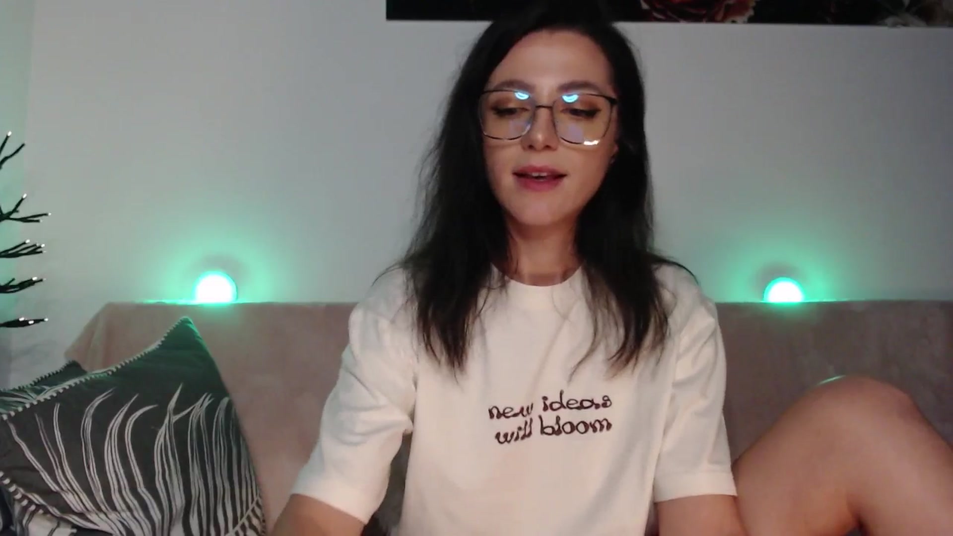 Gallery image thumbnail from IamNOTbaby's myfreecams stream on, 08/07/2024, 02:00 image 13 of 20