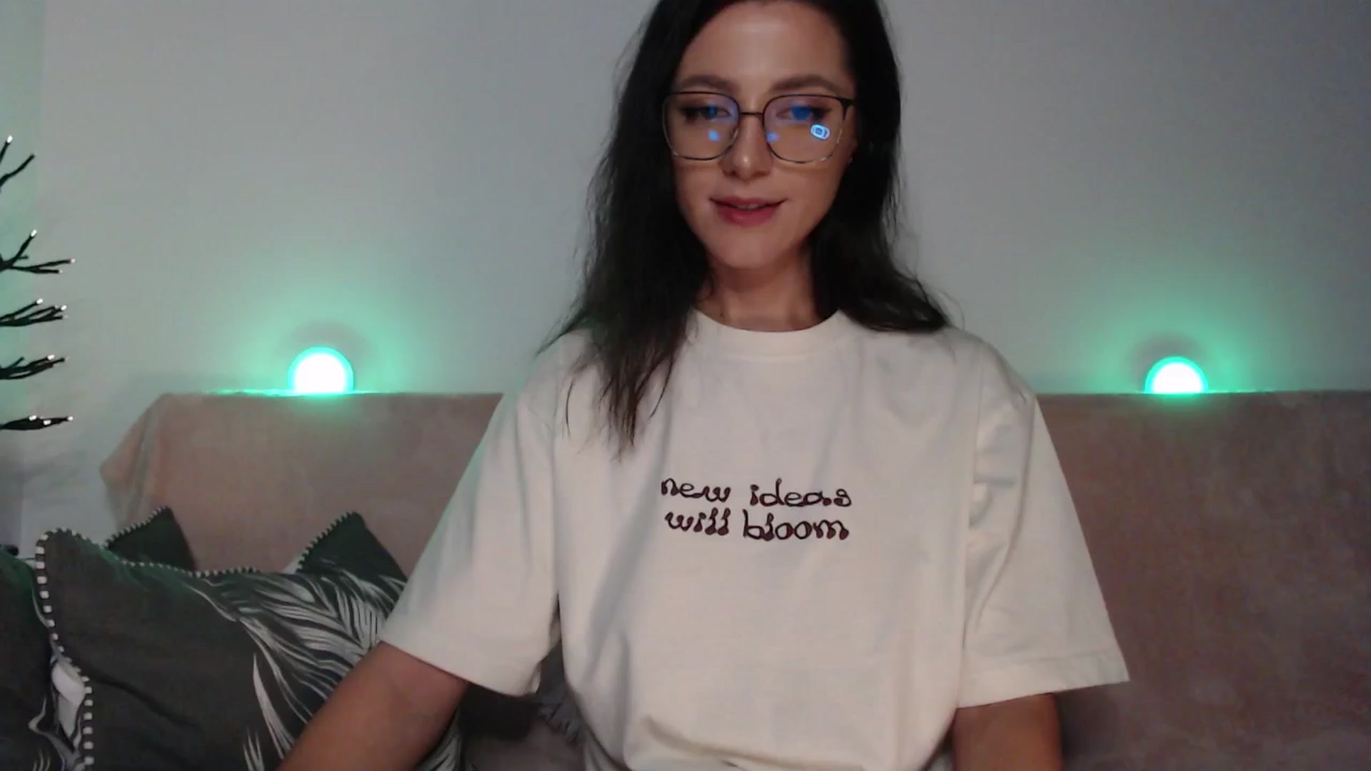 Gallery image thumbnail from IamNOTbaby's myfreecams stream on, 08/07/2024, 02:58 image 7 of 20