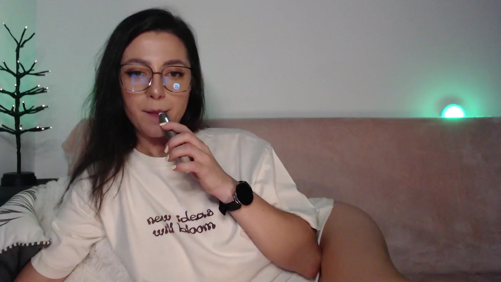 Gallery image thumbnail from IamNOTbaby's myfreecams stream on, 08/07/2024, 02:58 image 2 of 20