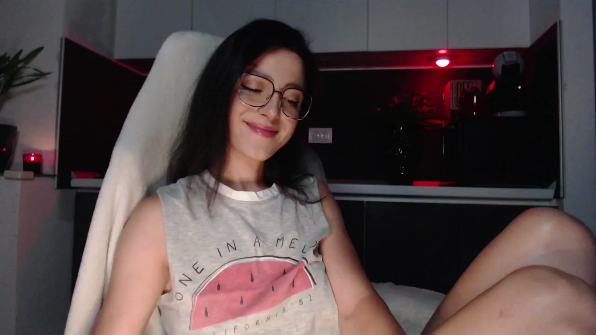 Gallery image thumbnail from IamNOTbaby's myfreecams stream on, 08/08/2024, 23:47 image 3 of 20