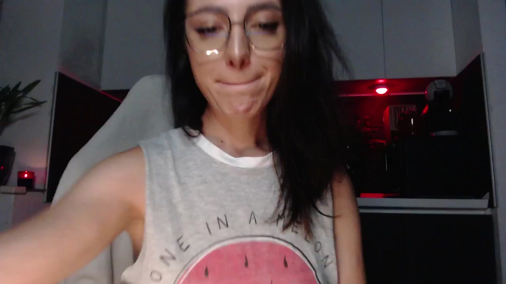 Gallery image thumbnail from IamNOTbaby's myfreecams stream on, 08/09/2024, 02:35 image 2 of 20