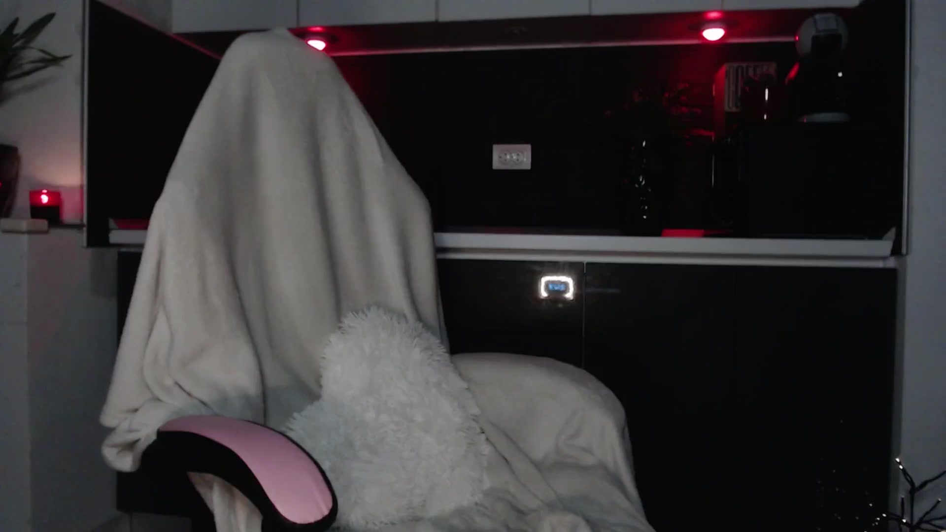 Gallery image thumbnail from IamNOTbaby's myfreecams stream on, 08/09/2024, 03:41 image 15 of 20