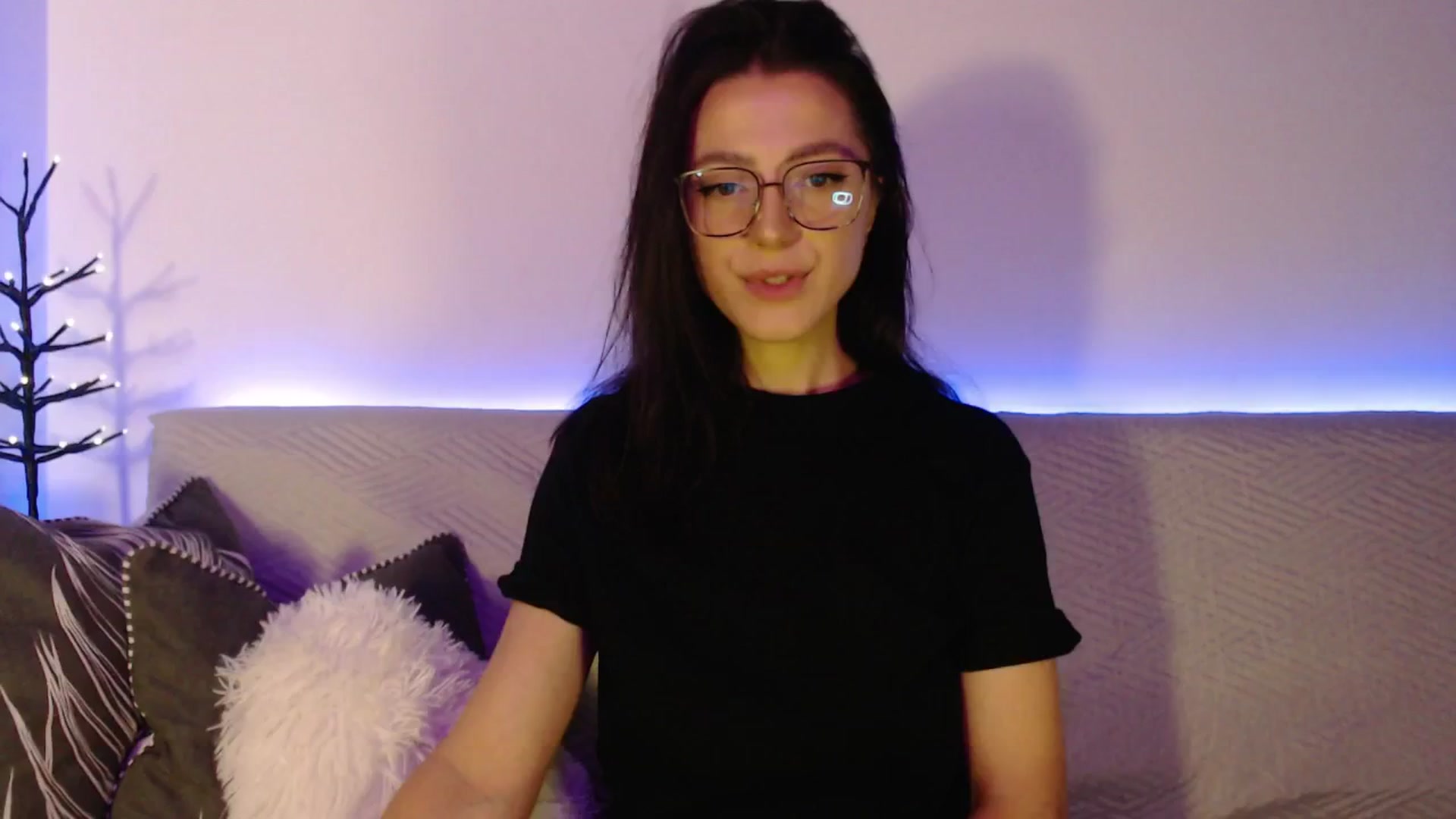 Gallery image thumbnail from IamNOTbaby's myfreecams stream on, 08/10/2024, 24:10 image 7 of 20