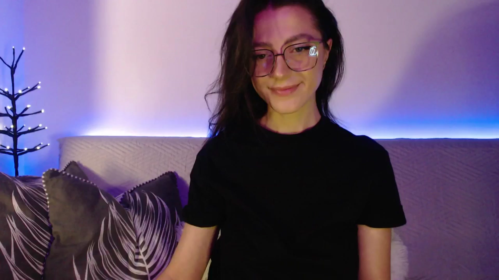 Gallery image thumbnail from IamNOTbaby's myfreecams stream on, 08/10/2024, 24:10 image 3 of 20