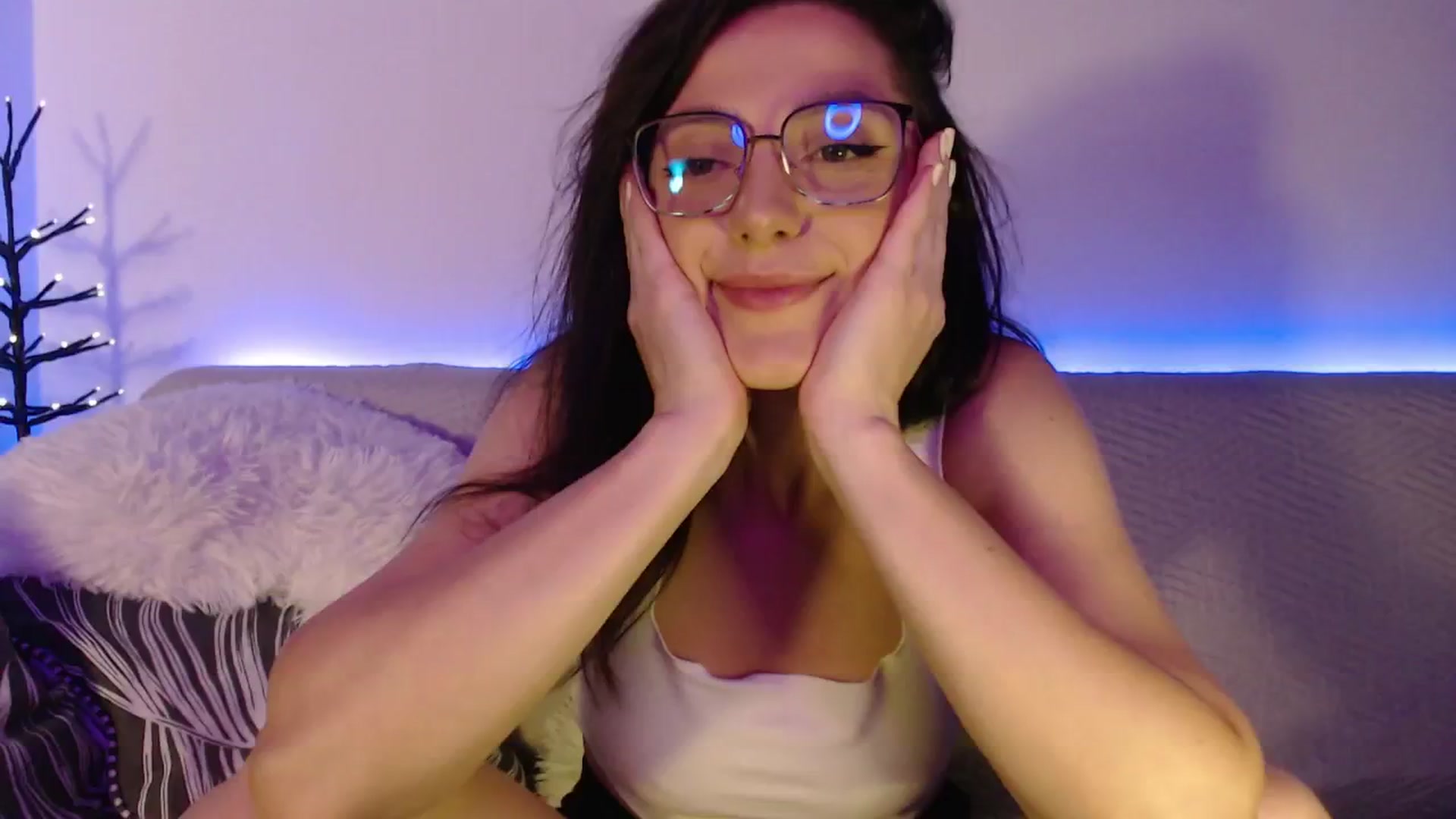 Gallery image thumbnail from IamNOTbaby's myfreecams stream on, 08/10/2024, 02:53 image 18 of 20