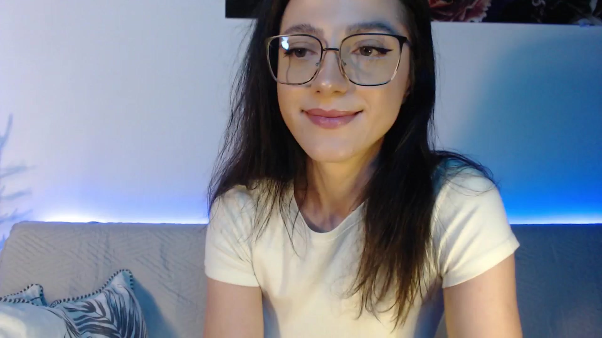 Gallery image thumbnail from IamNOTbaby's myfreecams stream on, 08/12/2024, 24:50 image 4 of 20