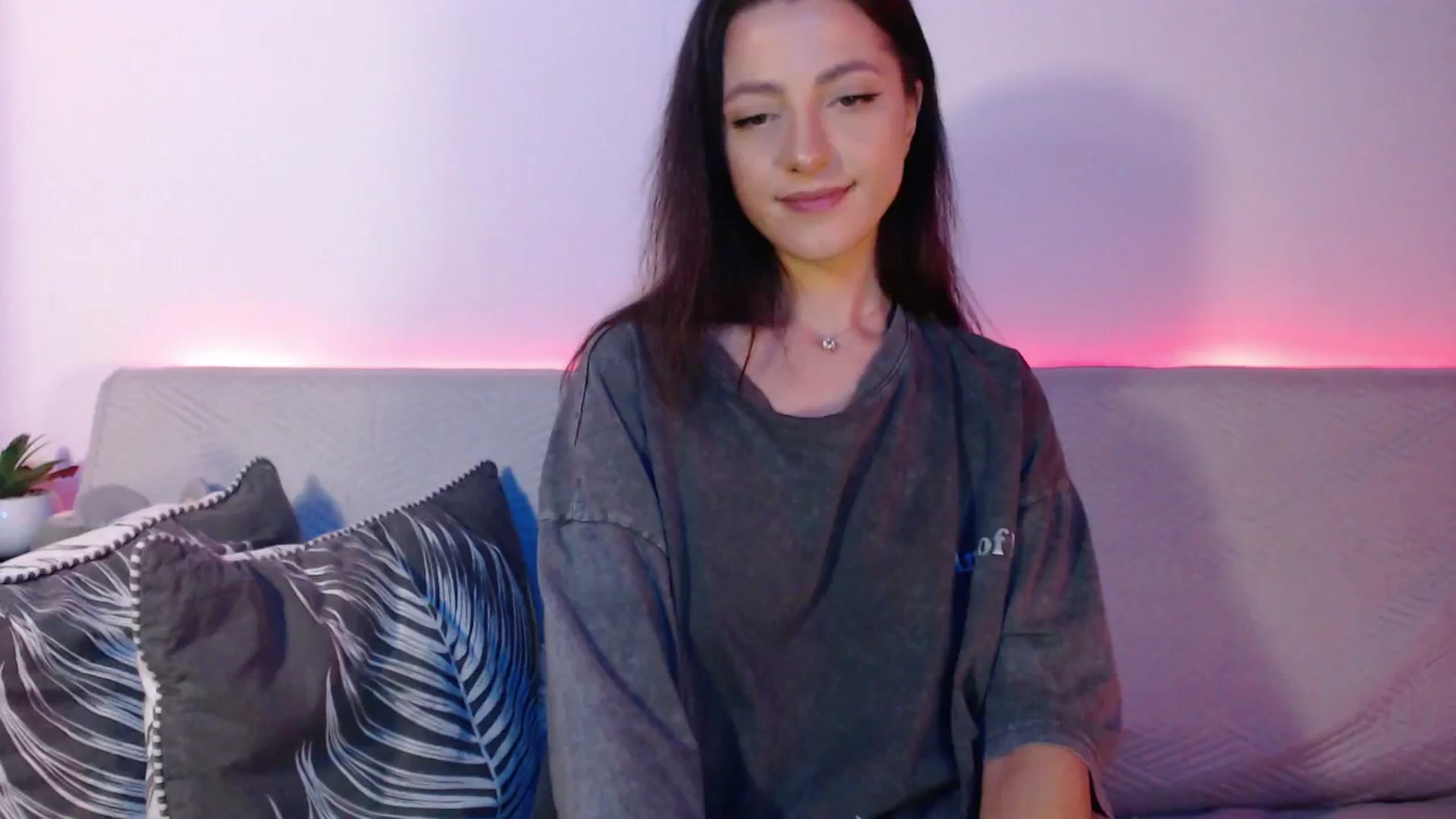 Gallery image thumbnail from IamNOTbaby's myfreecams stream on, 08/25/2024, 01:58 image 8 of 20