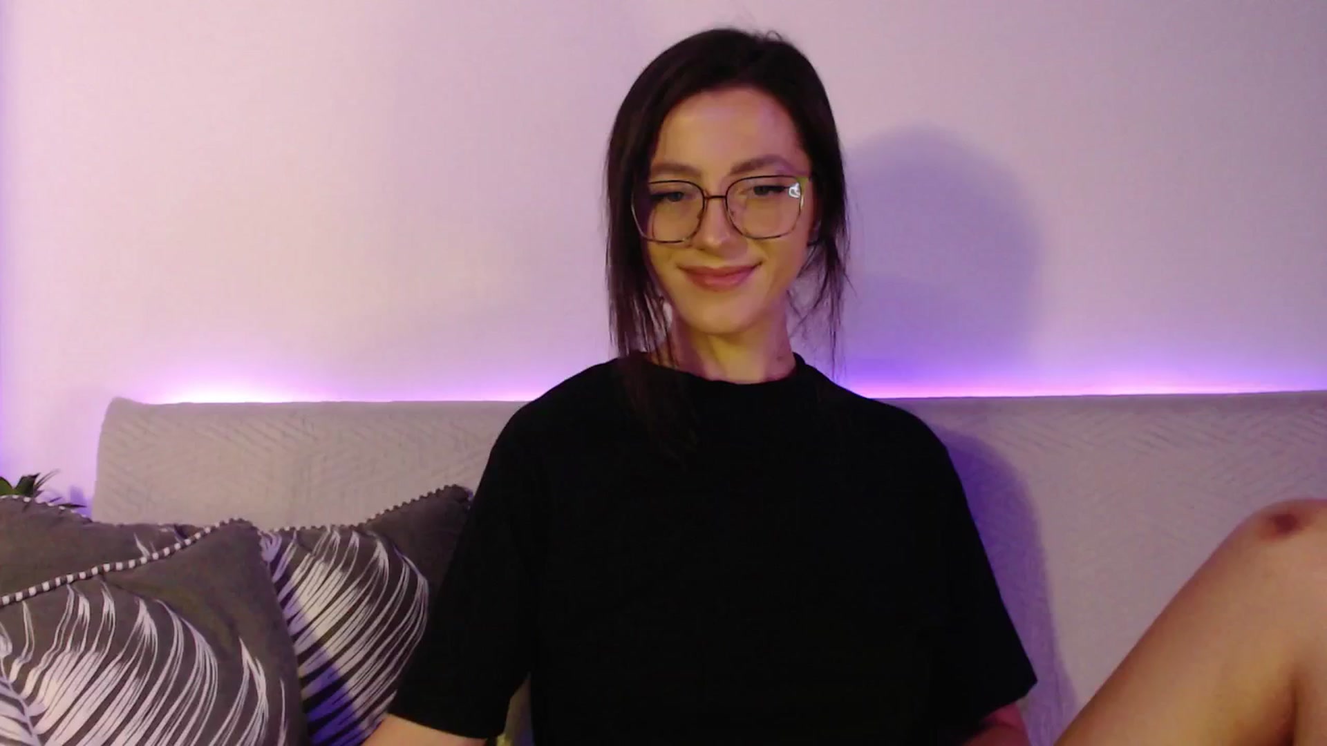 Gallery image thumbnail from IamNOTbaby's myfreecams stream on, 08/28/2024, 23:50 image 17 of 20