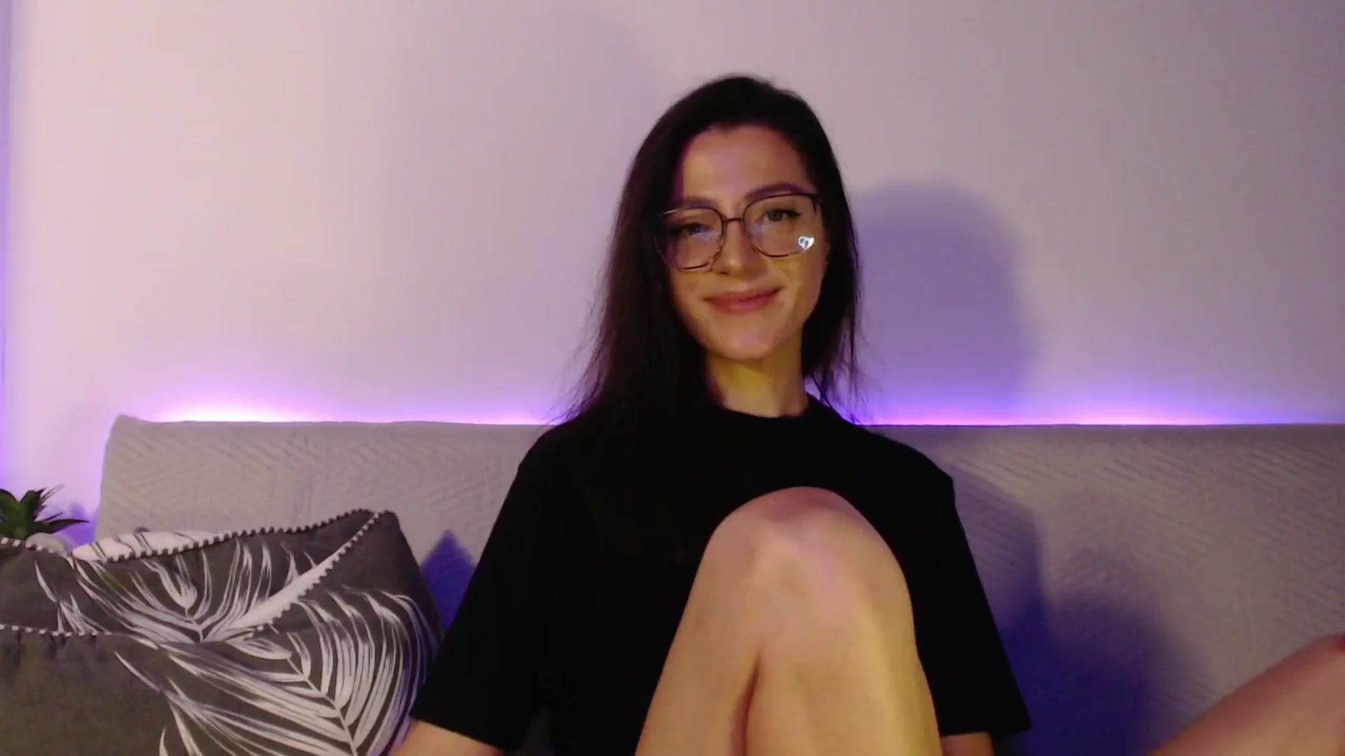 Gallery image thumbnail from IamNOTbaby's myfreecams stream on, 08/29/2024, 01:58 image 18 of 20