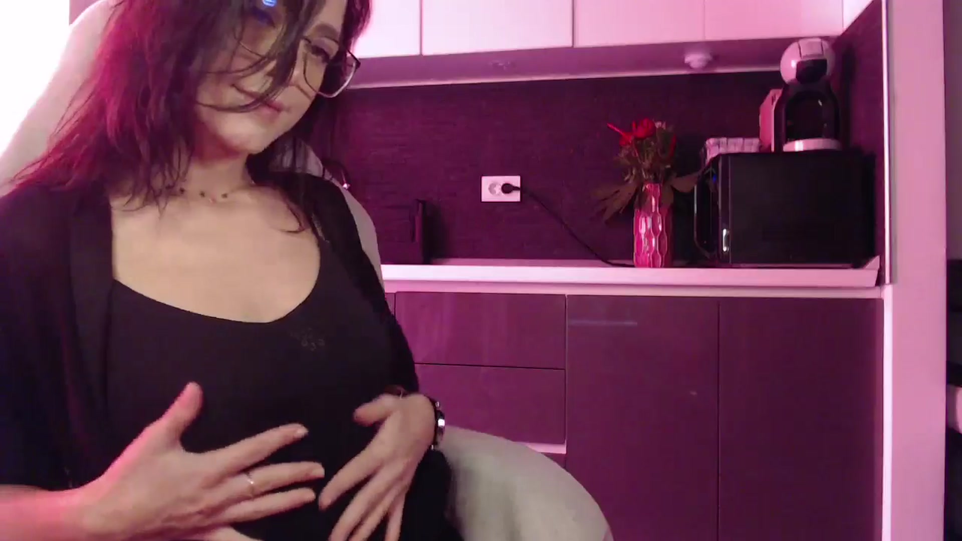 Gallery image thumbnail from IamNOTbaby's myfreecams stream on, 09/19/2024, 08:56 image 4 of 20