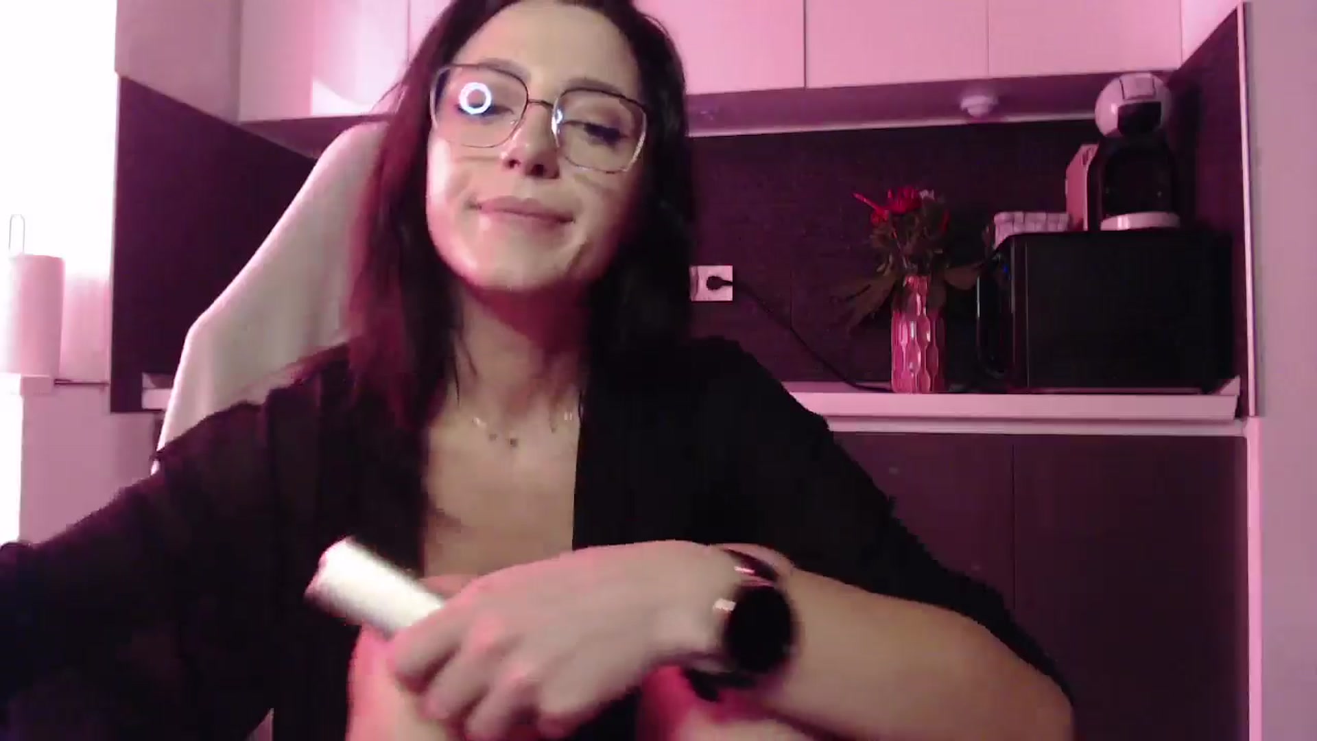 Gallery image thumbnail from IamNOTbaby's myfreecams stream on, 09/19/2024, 10:28 image 20 of 20