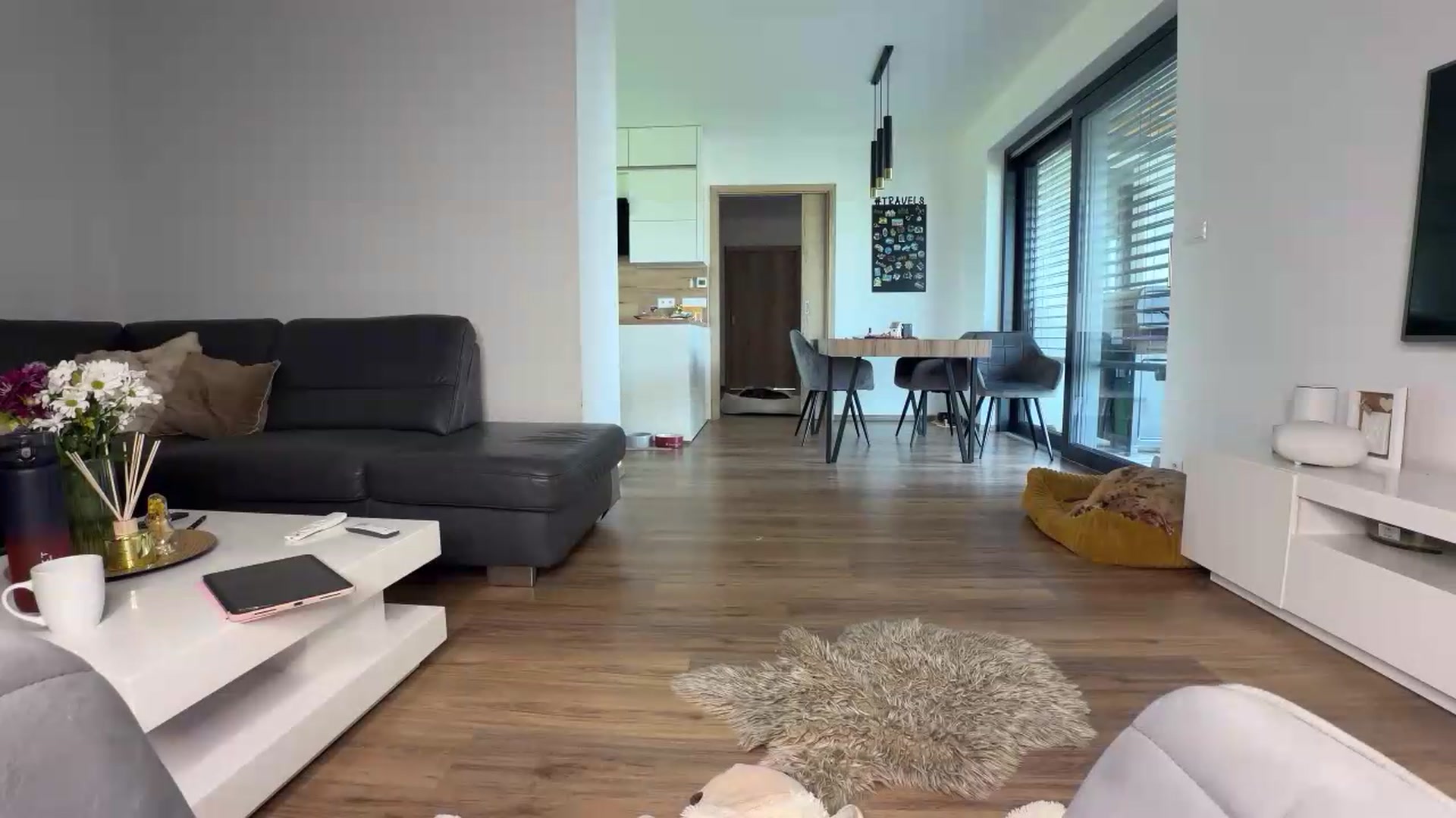Gallery image thumbnail from IamTess's myfreecams stream on, 05/14/2026, 06:28 image 15 of 20