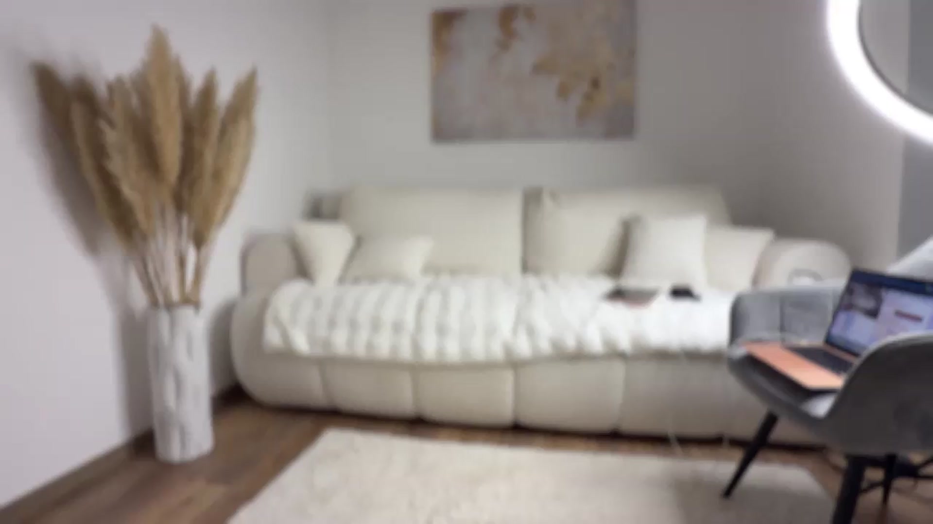 Gallery image thumbnail from IamTess's myfreecams stream on, 05/19/2026, 11:21 image 18 of 20