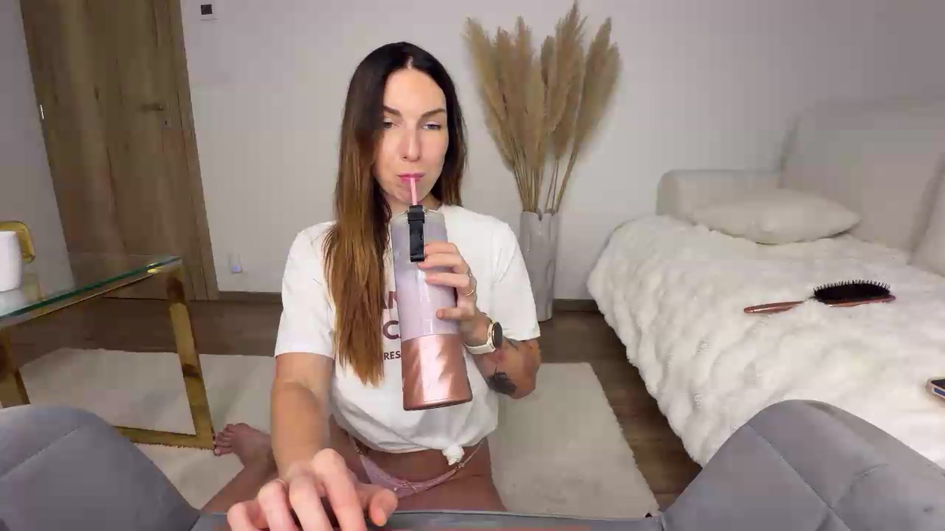 Gallery image thumbnail from IamTess's myfreecams stream on, 08/07/2026, 11:02 image 6 of 20