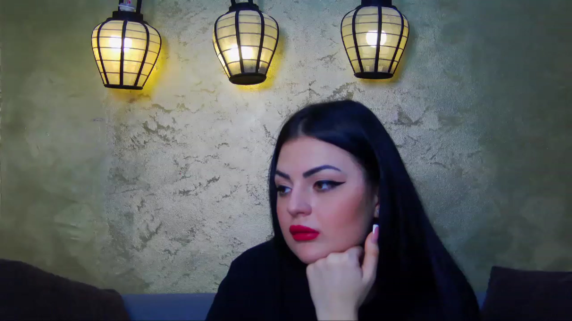 Gallery image thumbnail from IamTiffany's myfreecams stream on, 01/31/2023, 13:46 image 6 of 20