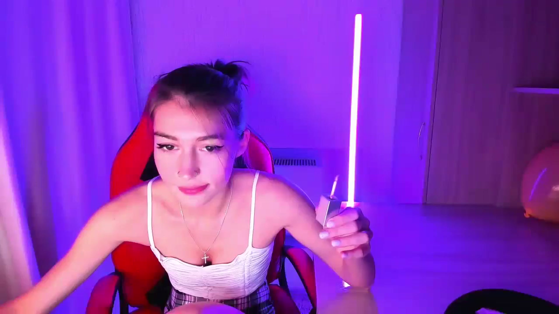 Gallery image thumbnail from Iam_Best's myfreecams stream on, 09/13/2023, 01:18 image 1 of 20