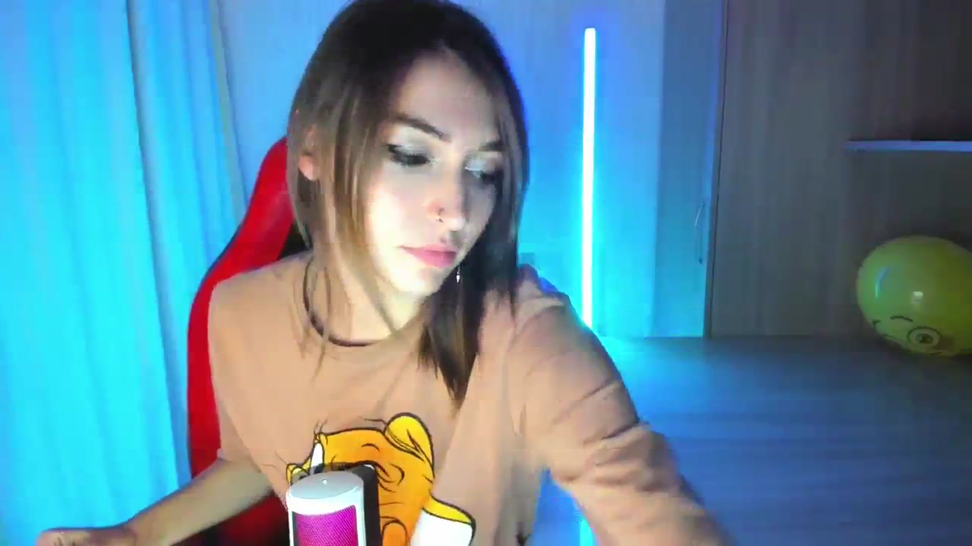 Gallery image thumbnail from Iam_Best's myfreecams stream on, 09/15/2023, 06:23 image 17 of 20