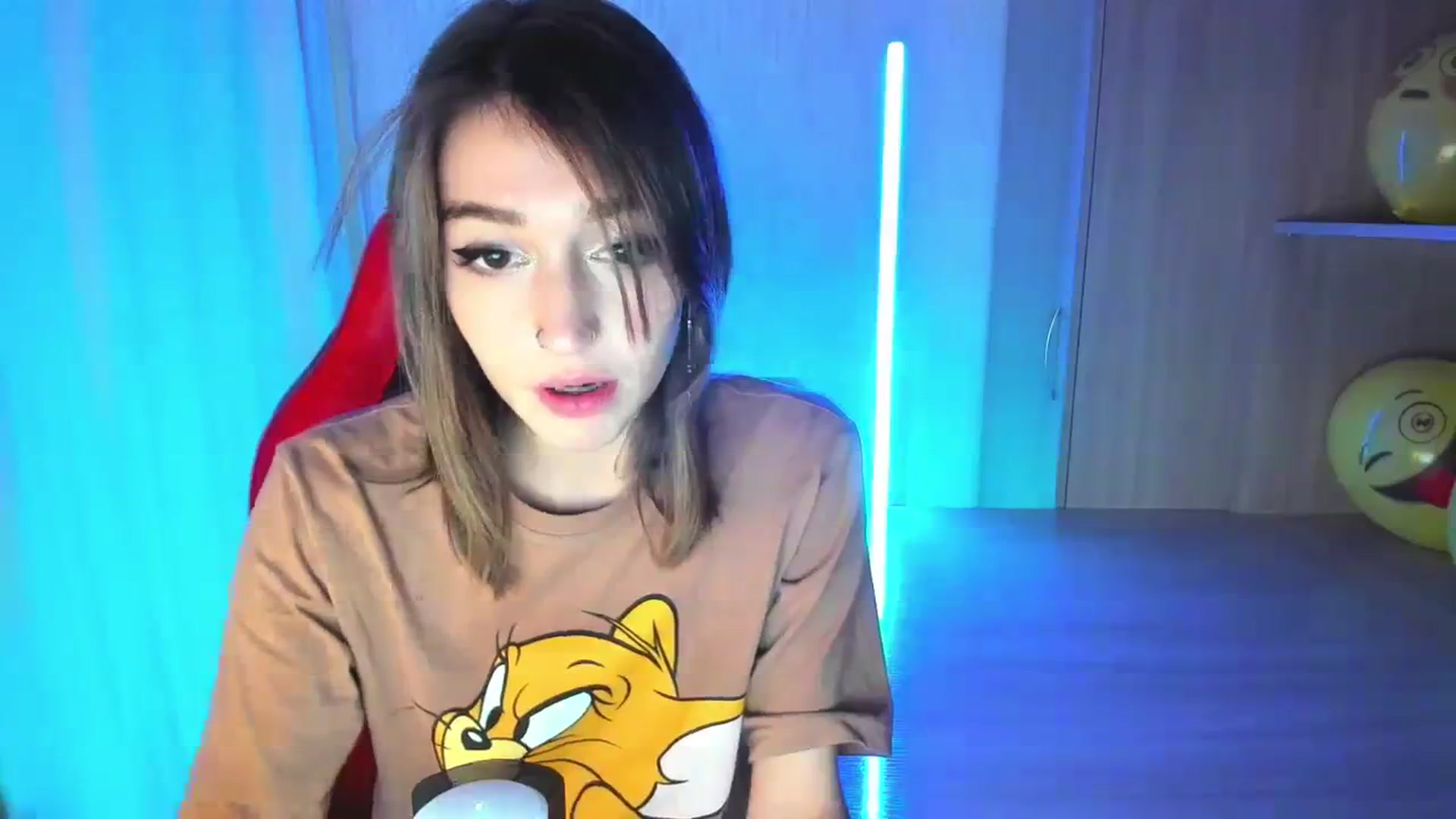 Gallery image thumbnail from Iam_Best's myfreecams stream on, 09/15/2023, 07:43 image 10 of 20