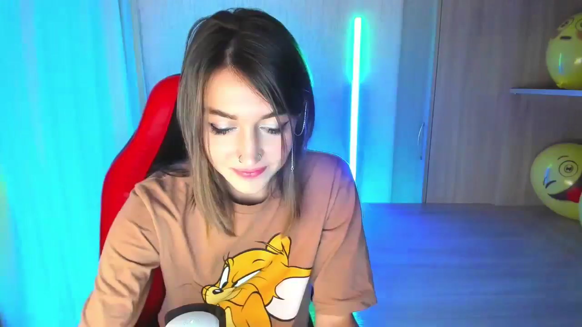 Gallery image thumbnail from Iam_Best's myfreecams stream on, 09/15/2023, 07:43 image 3 of 20