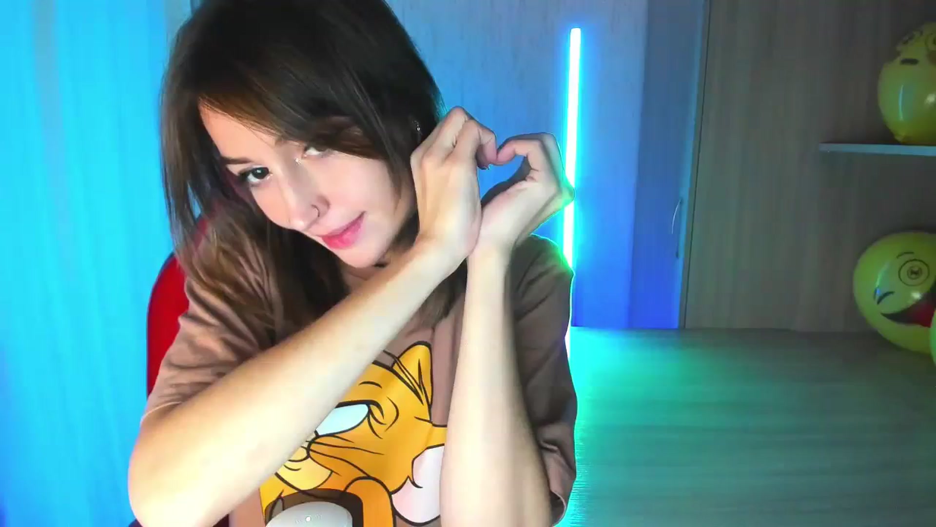 Gallery image thumbnail from Iam_Best's myfreecams stream on, 09/15/2023, 07:43 image 14 of 20