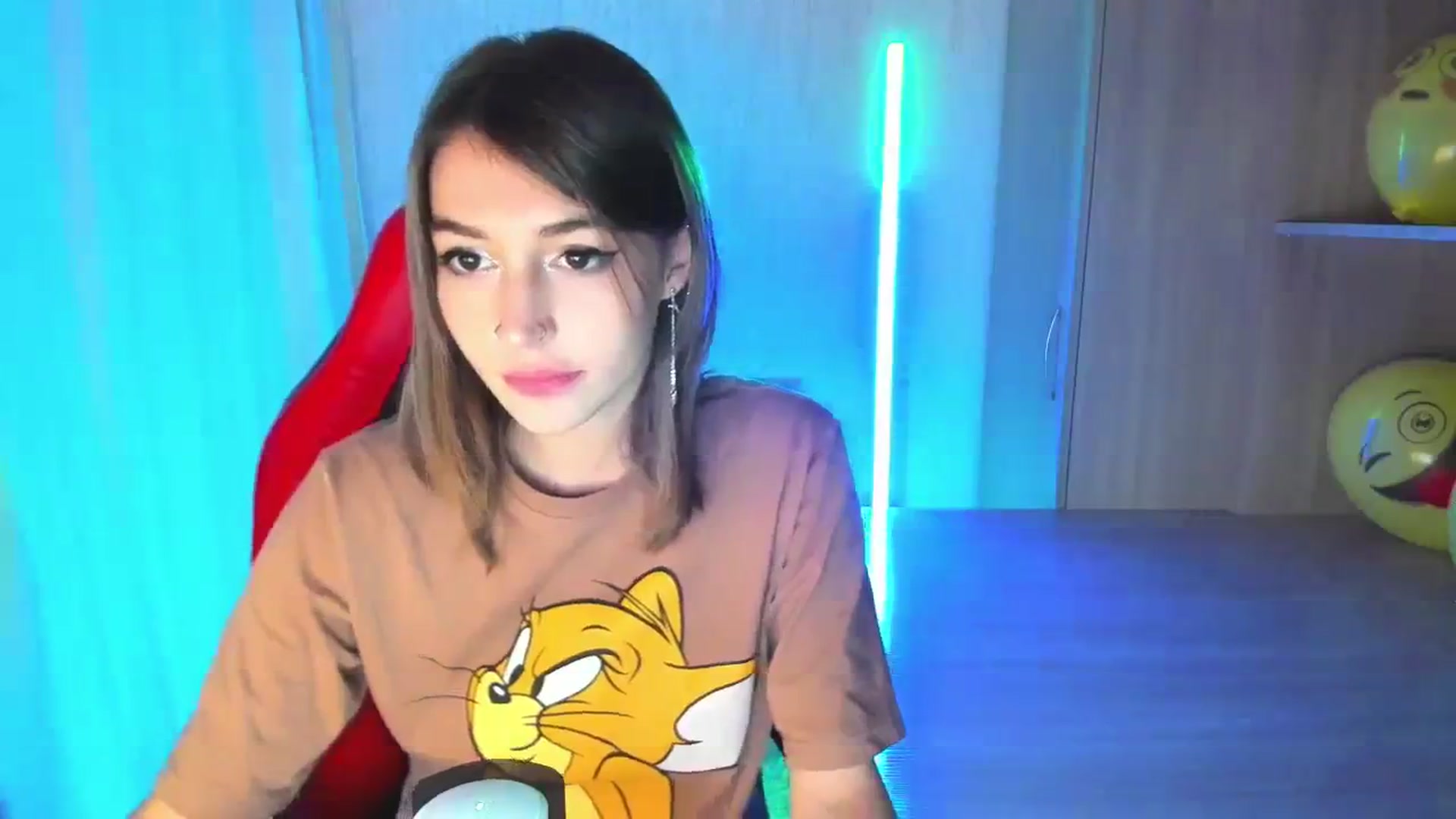 Gallery image thumbnail from Iam_Best's myfreecams stream on, 09/15/2023, 07:43 image 8 of 20