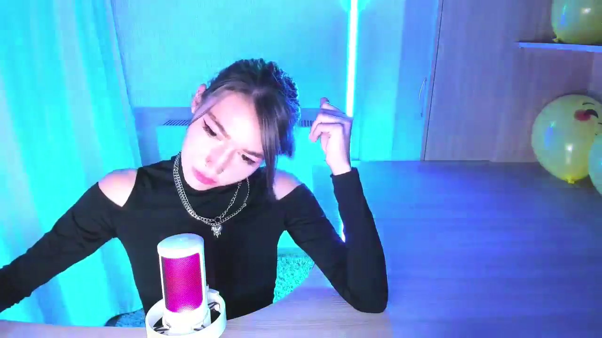 Gallery image thumbnail from Iam_Best's myfreecams stream on, 09/19/2023, 06:55 image 20 of 20
