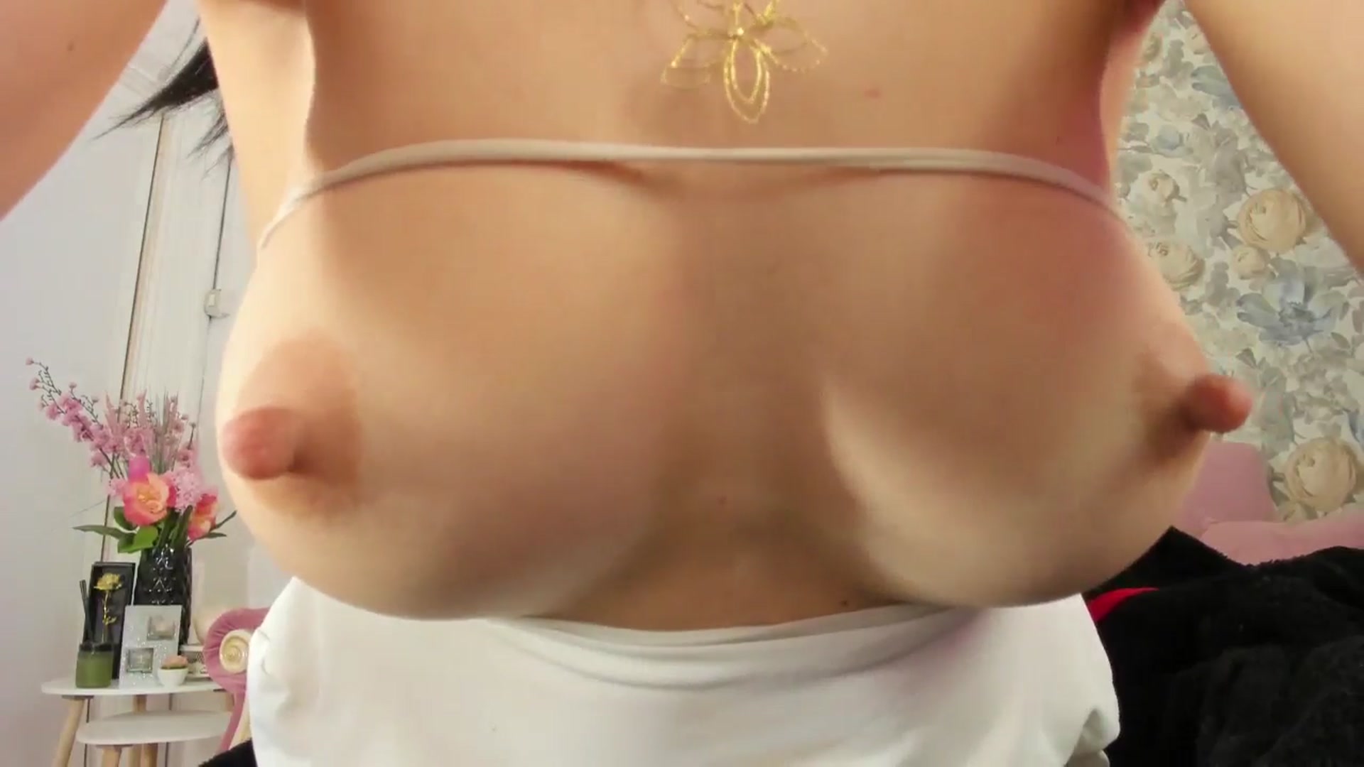 Gallery image thumbnail from Iam_Lorry's myfreecams stream on, 10/26/2025, 10:46 image 3 of 20