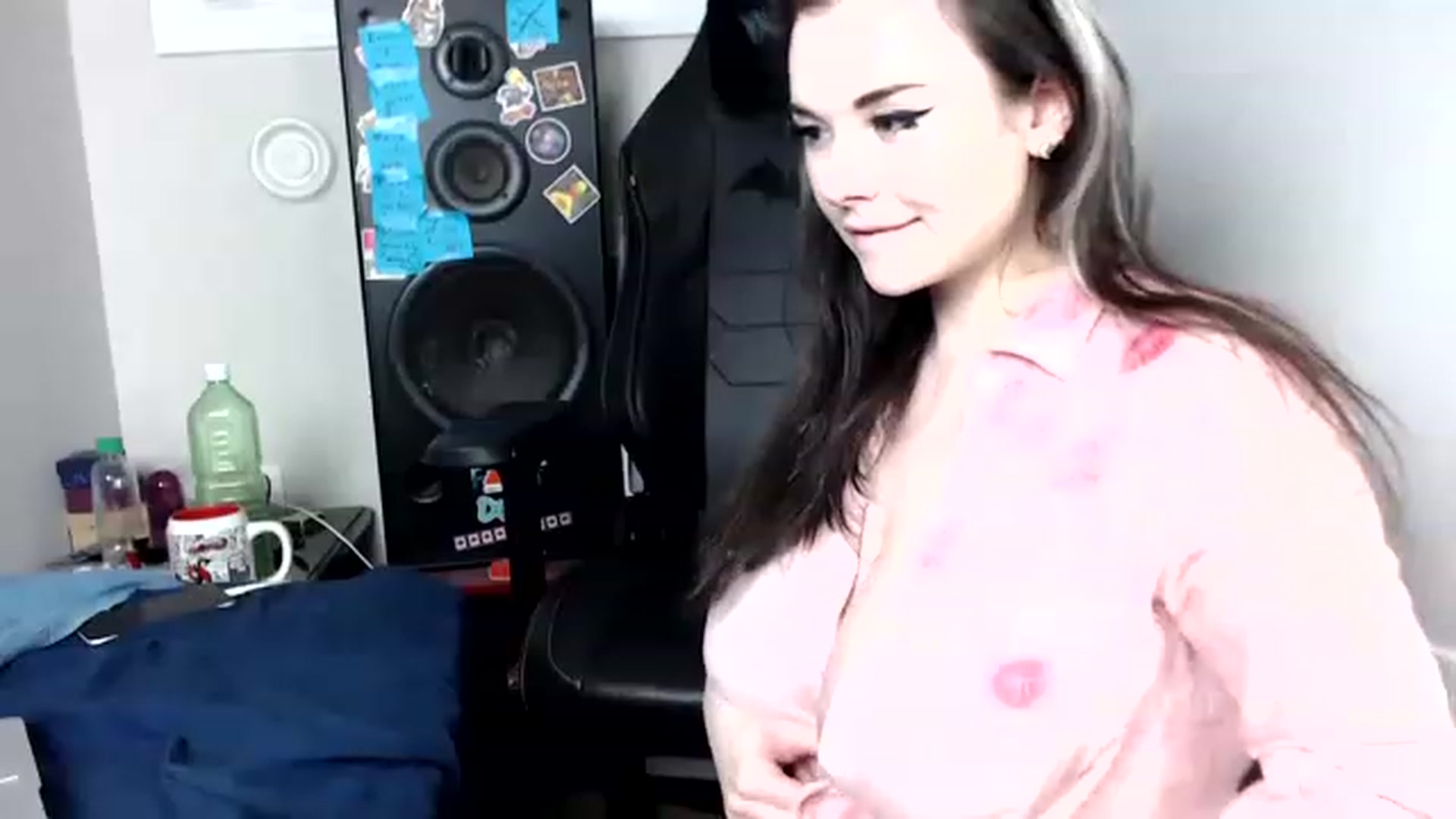 Gallery image thumbnail from Iam_MissTery's myfreecams stream on, 02/10/2023, 08:29 image 5 of 20