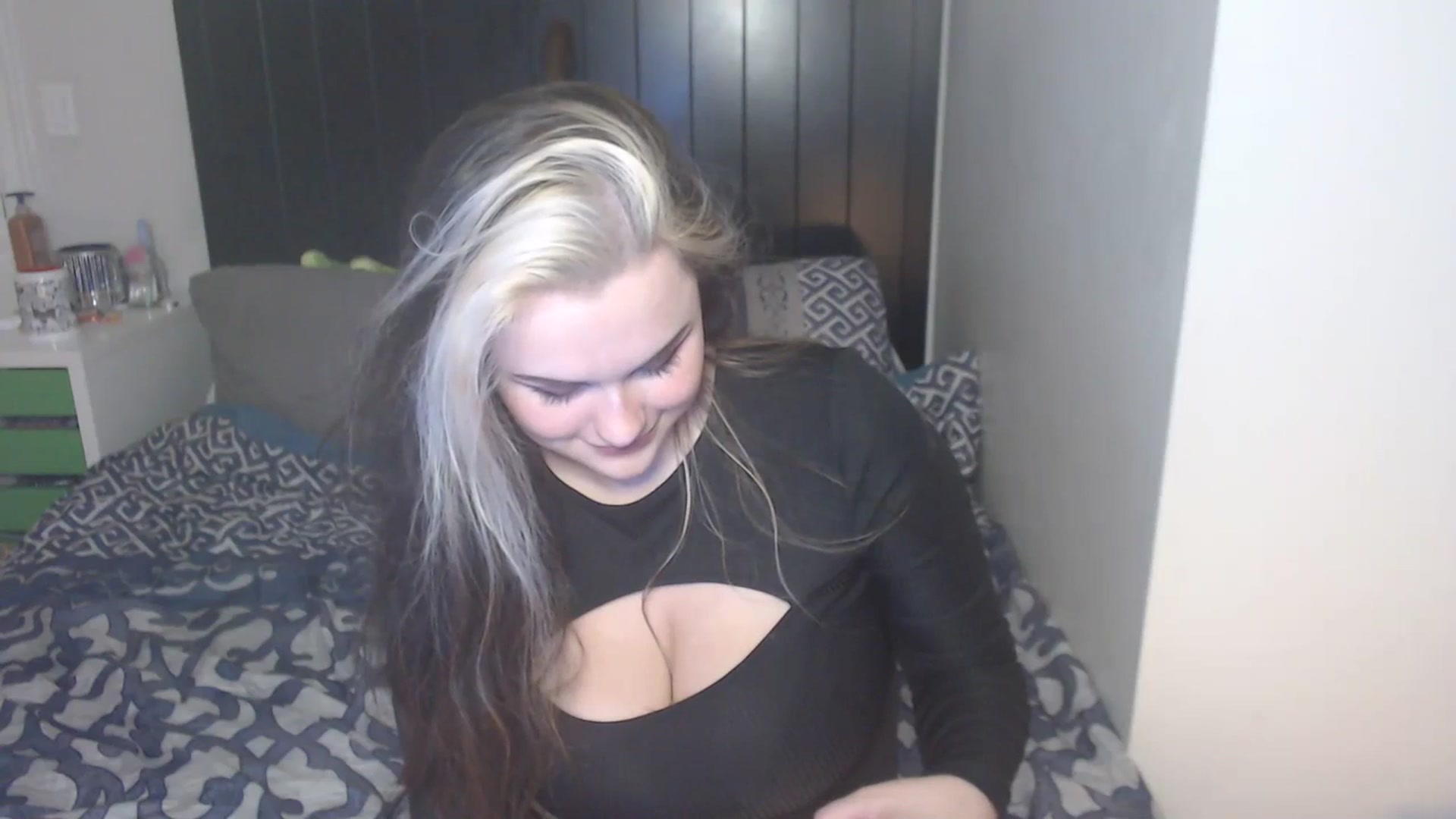 Gallery image thumbnail from Iam_MissTery's myfreecams stream on, 07/10/2023, 05:36 image 9 of 20