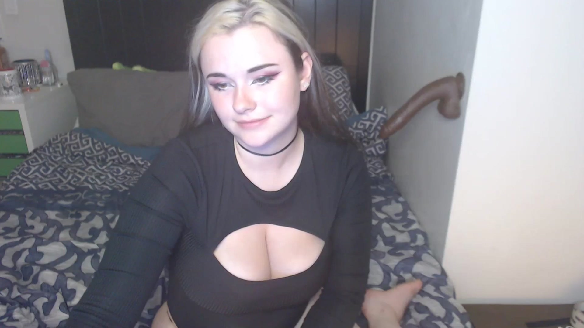 Gallery image thumbnail from Iam_MissTery's myfreecams stream on, 07/10/2023, 06:38 image 3 of 20