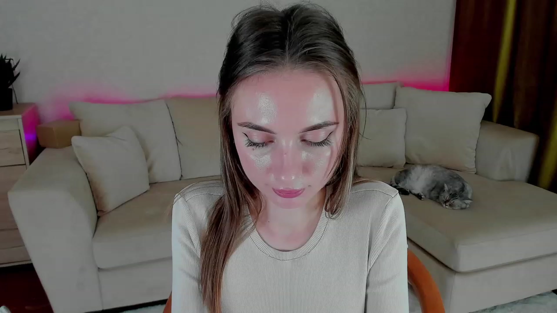 Gallery image thumbnail from Iam_Sasha's myfreecams stream on, 11/17/2022, 07:56 image 11 of 20