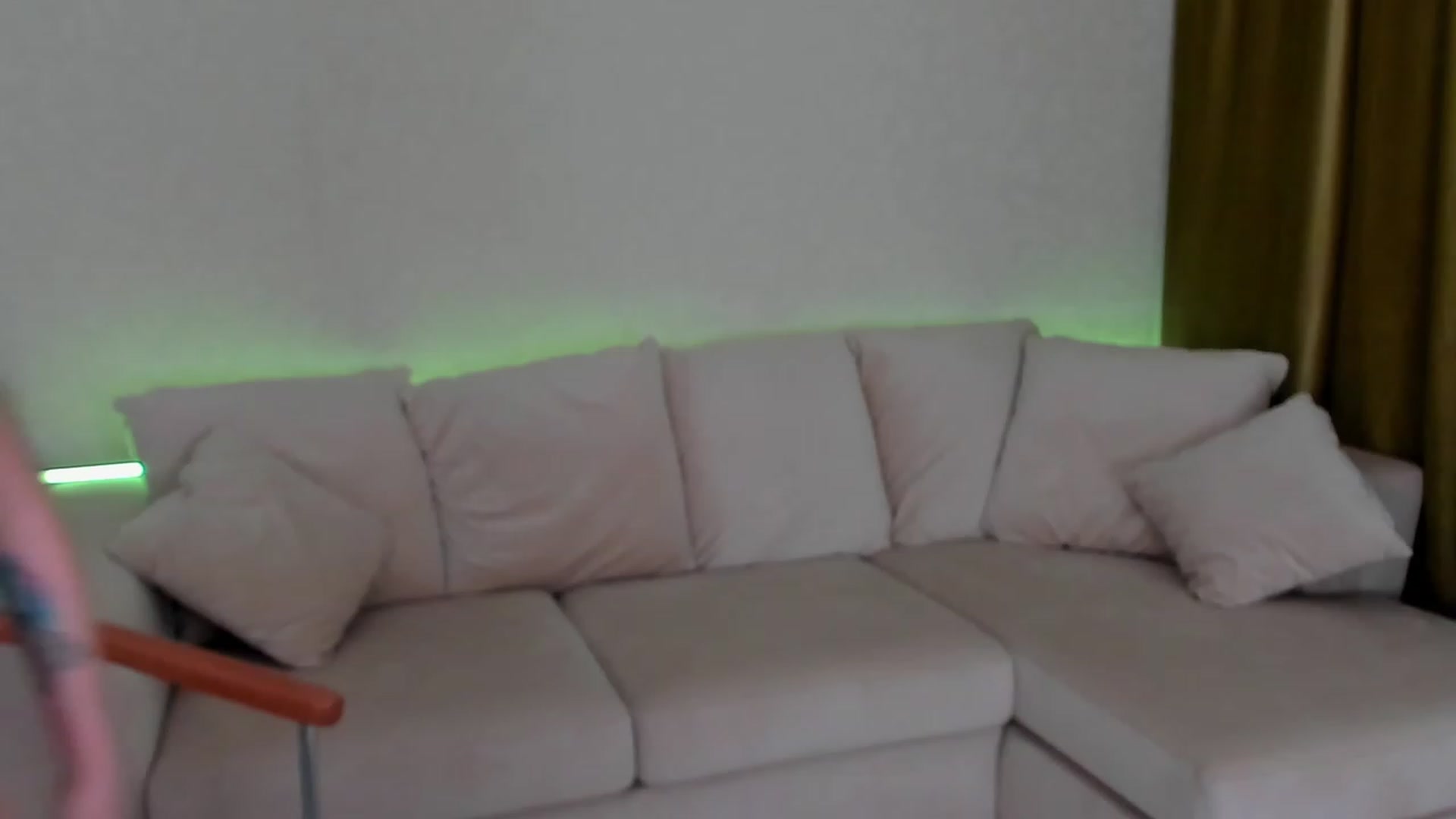 Gallery image thumbnail from Iam_Sasha's myfreecams stream on, 11/25/2022, 07:53 image 18 of 20