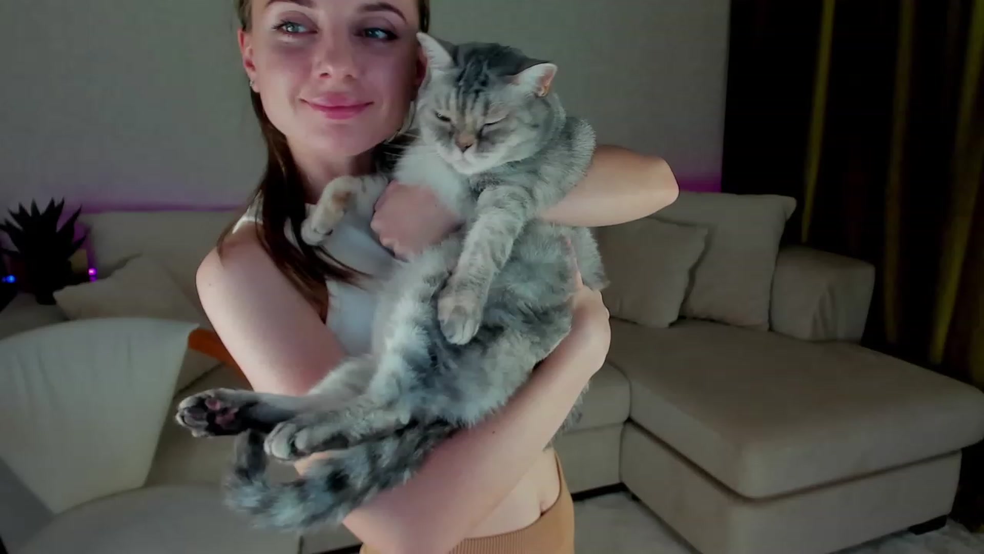 Gallery image thumbnail from Iam_Sasha's myfreecams stream on, 11/26/2022, 16:15 image 5 of 20