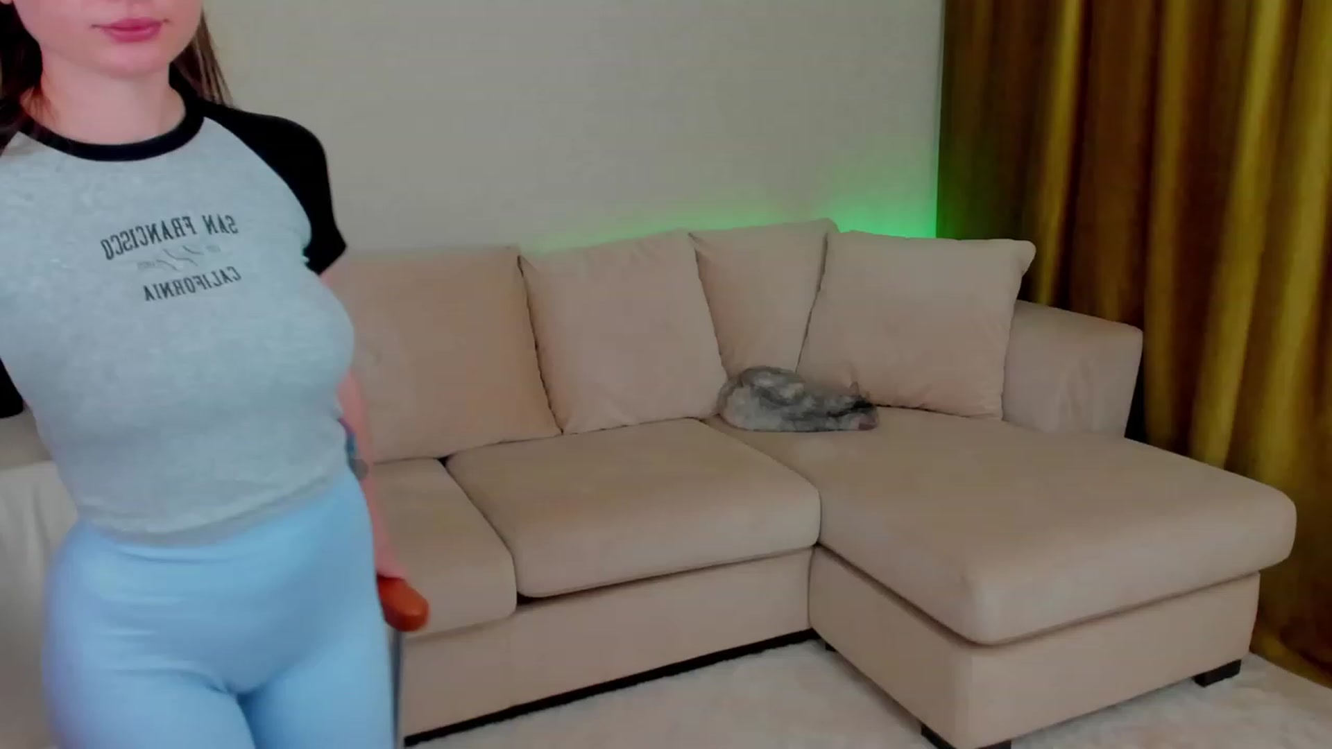 Gallery image thumbnail from Iam_Sasha's myfreecams stream on, 11/29/2022, 14:11 image 12 of 20