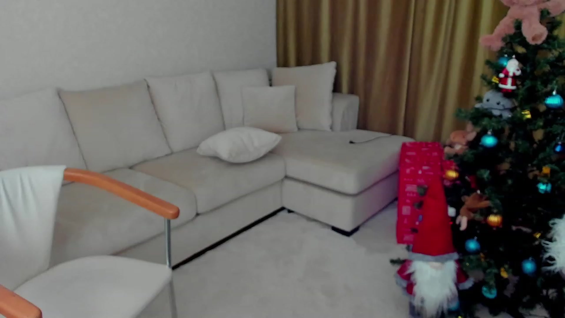 Gallery image thumbnail from Iam_Sasha's myfreecams stream on, 12/25/2022, 13:33 image 8 of 20