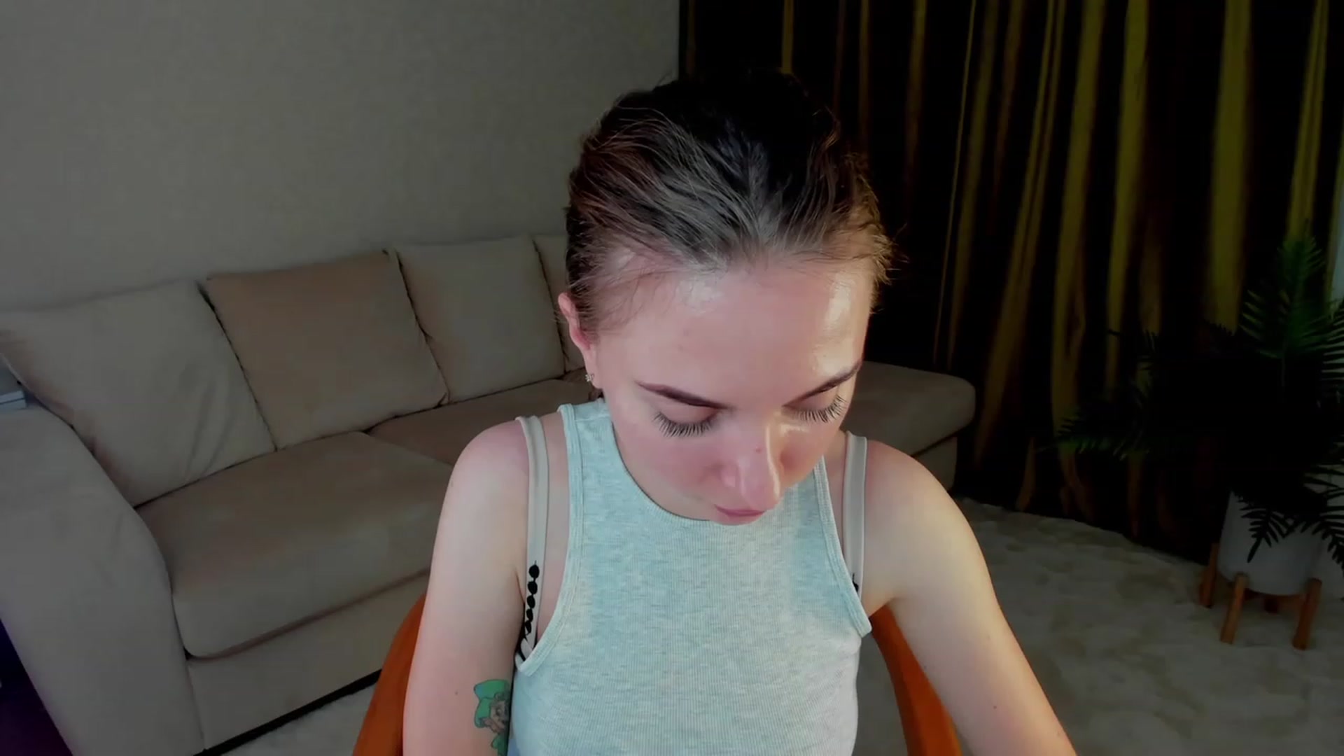 Gallery image thumbnail from Iam_Sasha's myfreecams stream on, 01/02/2023, 09:34 image 1 of 20