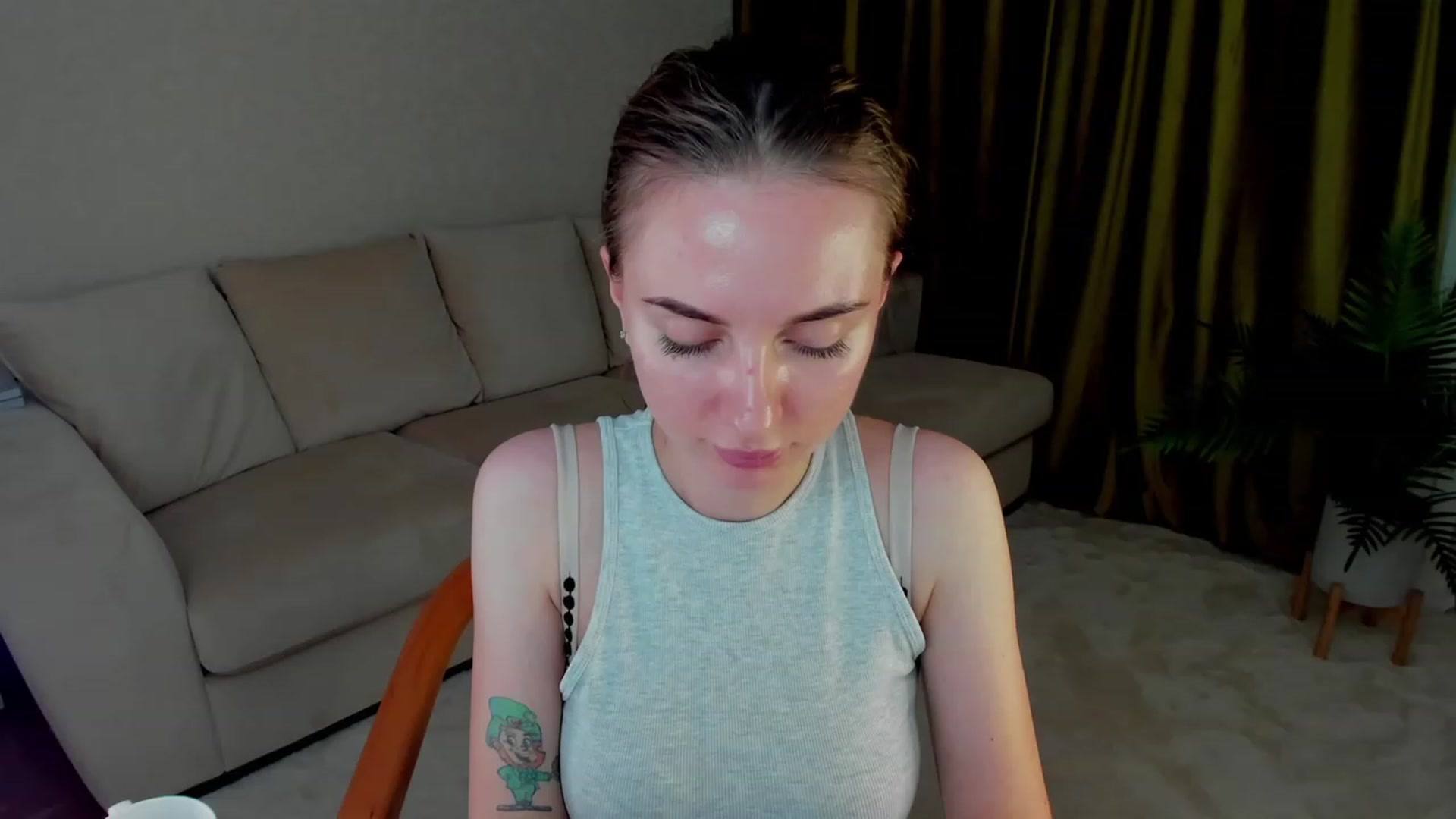 Gallery image thumbnail from Iam_Sasha's myfreecams stream on, 01/02/2023, 10:37 image 6 of 20