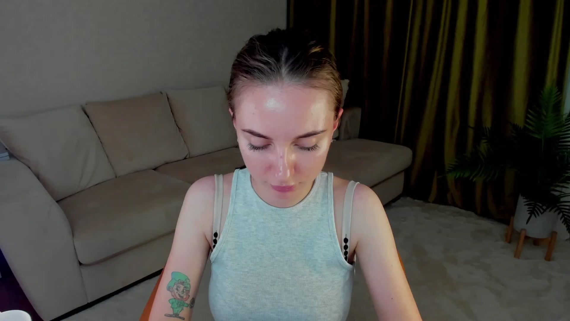 Gallery image thumbnail from Iam_Sasha's myfreecams stream on, 01/02/2023, 10:37 image 19 of 20